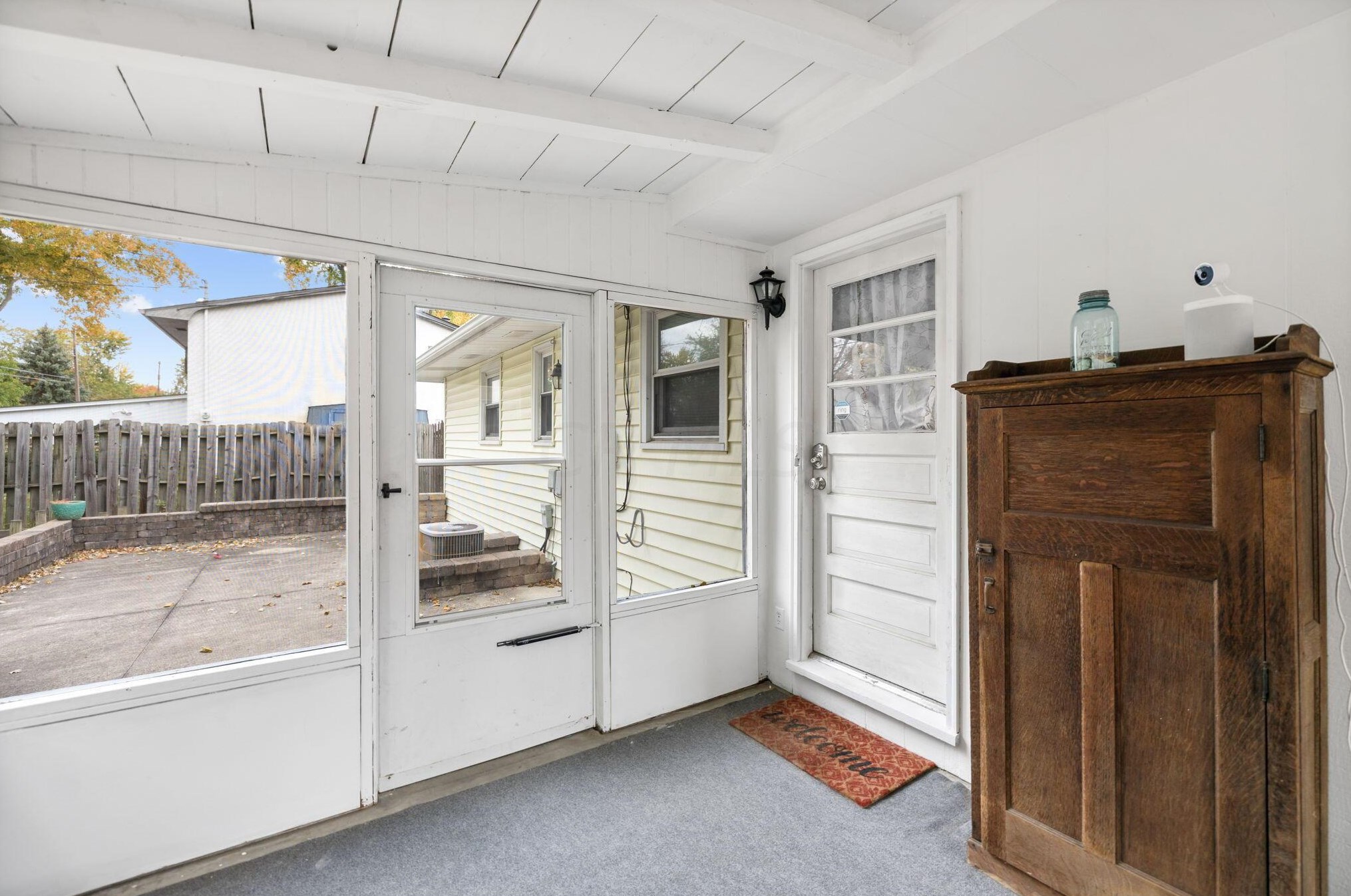 1411 Pershing Dr, Columbus OH 43224-1135 exterior