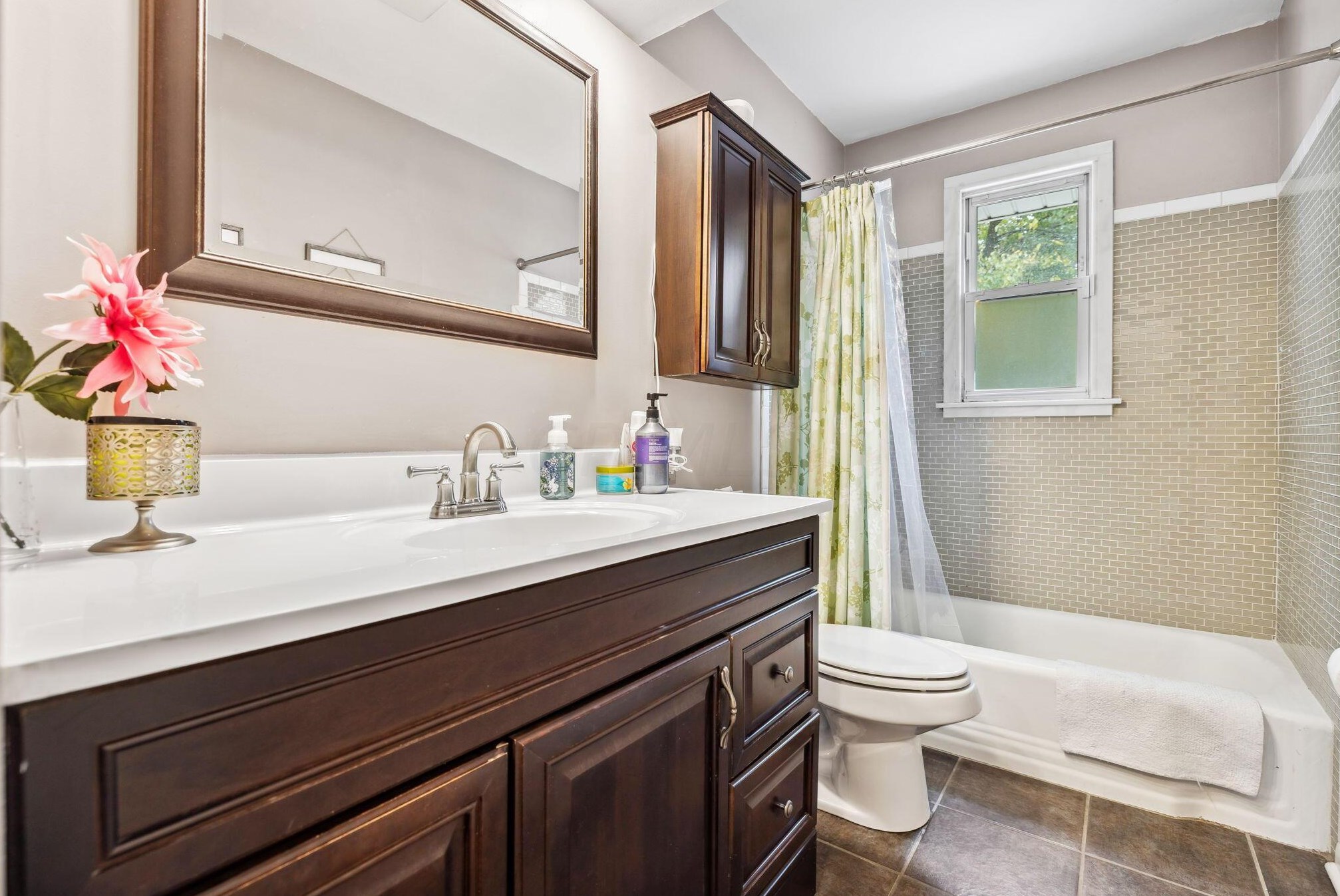 1411 Pershing Dr, Columbus OH 43224-1135 exterior