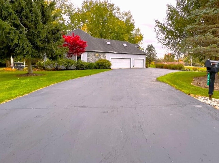 360 Kingsbury Rd, Delaware, OH 43015