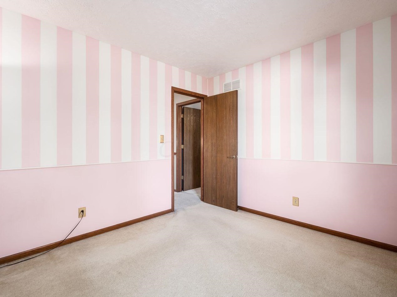 3924 Pinto Ct, Columbus OH 43221-5718 exterior