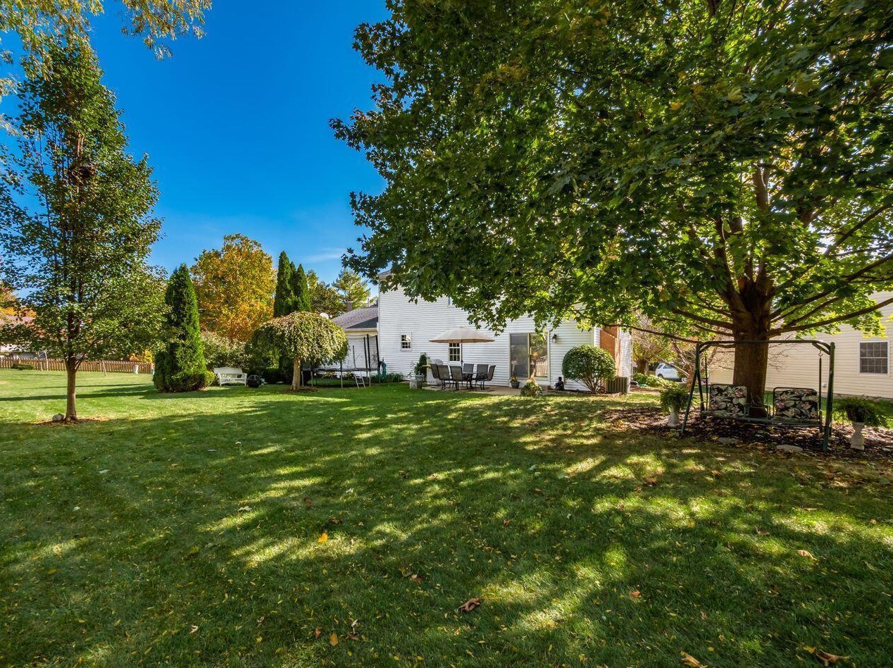 3924 Pinto Ct, Columbus OH 43221-5718 exterior