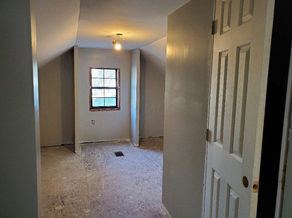 1140 Eureka Blvd, Columbus OH 43223-3117 exterior