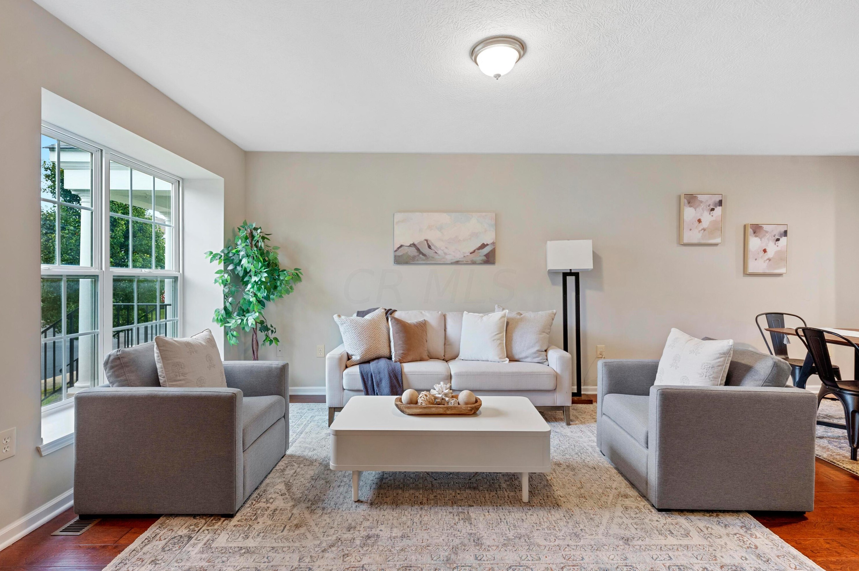 6261 Needletail Rd, Columbus, OH 43230-6490
