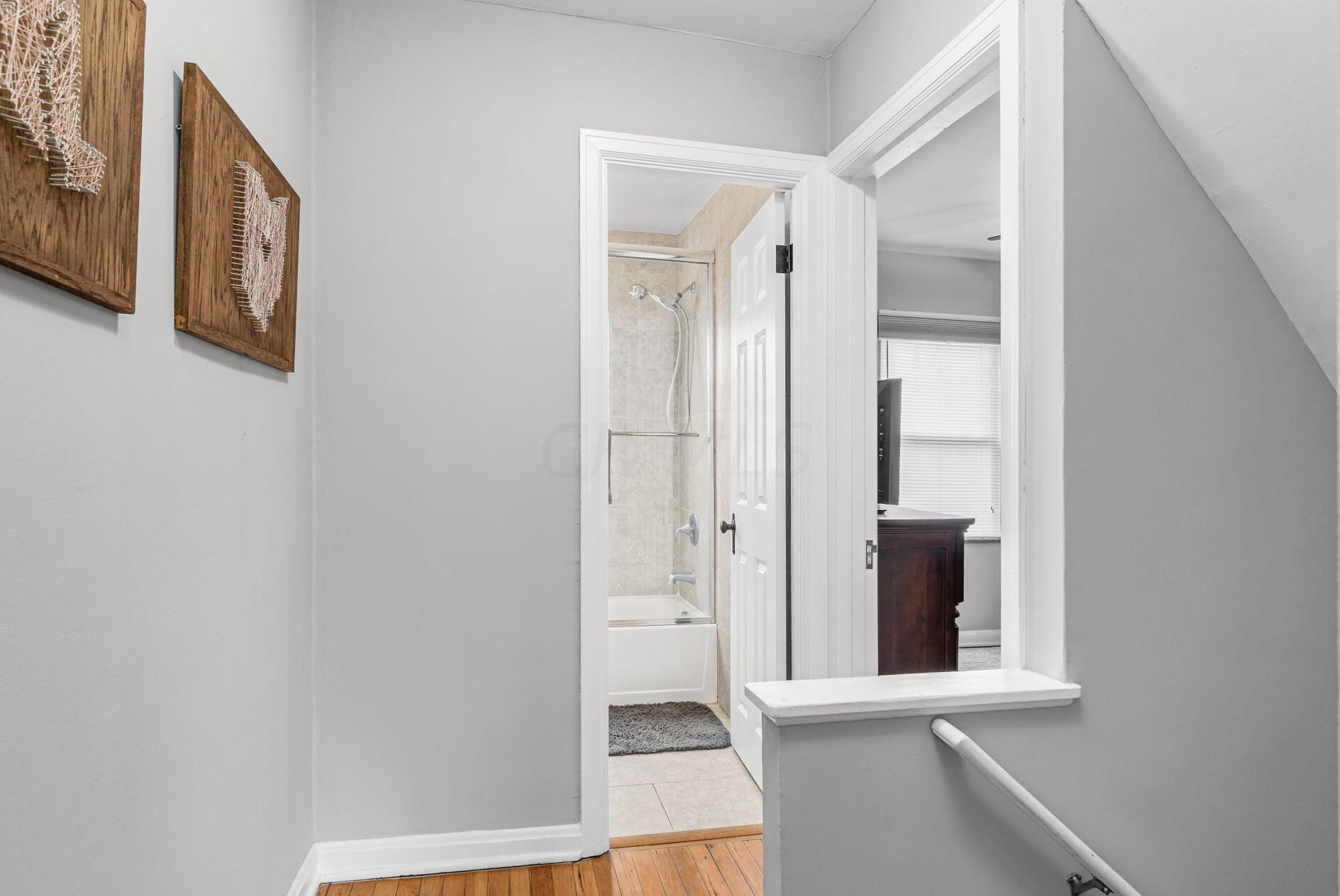 1785 Blvd, Columbus OH 43212-1641 exterior