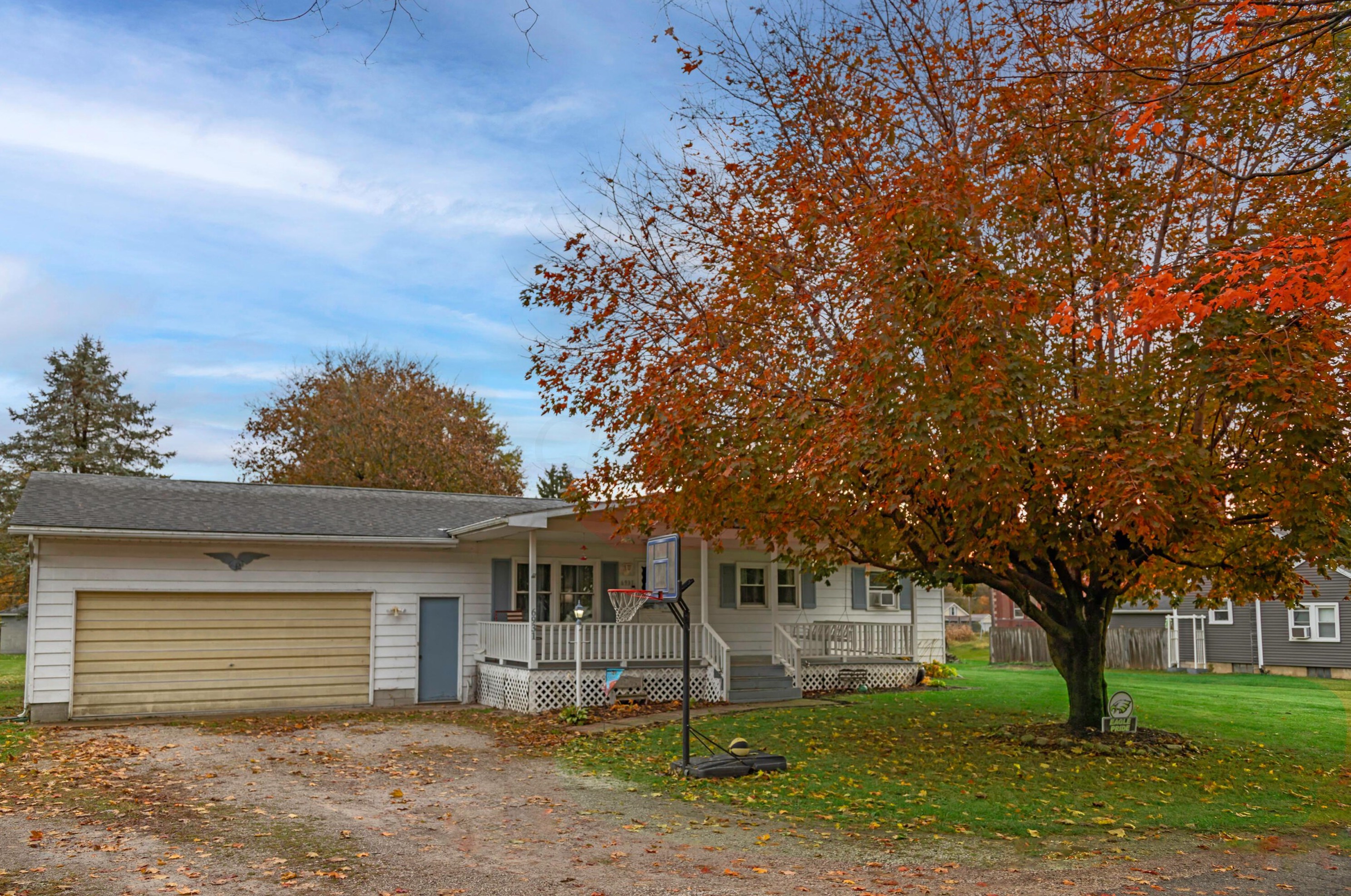 6931 Wood St, Crestline, OH 44827