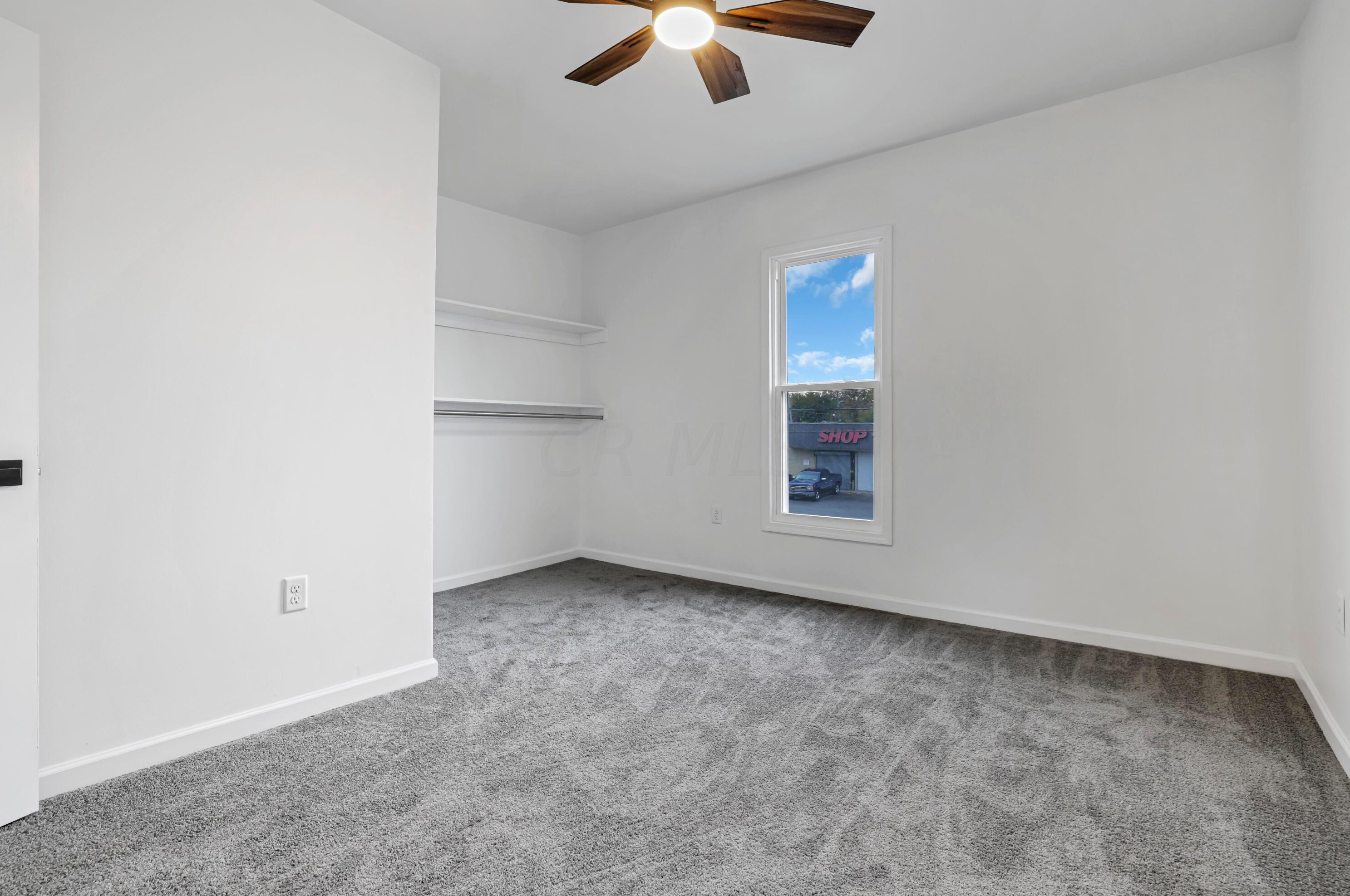 320 Central Ave, Columbus OH  43223-1353 exterior