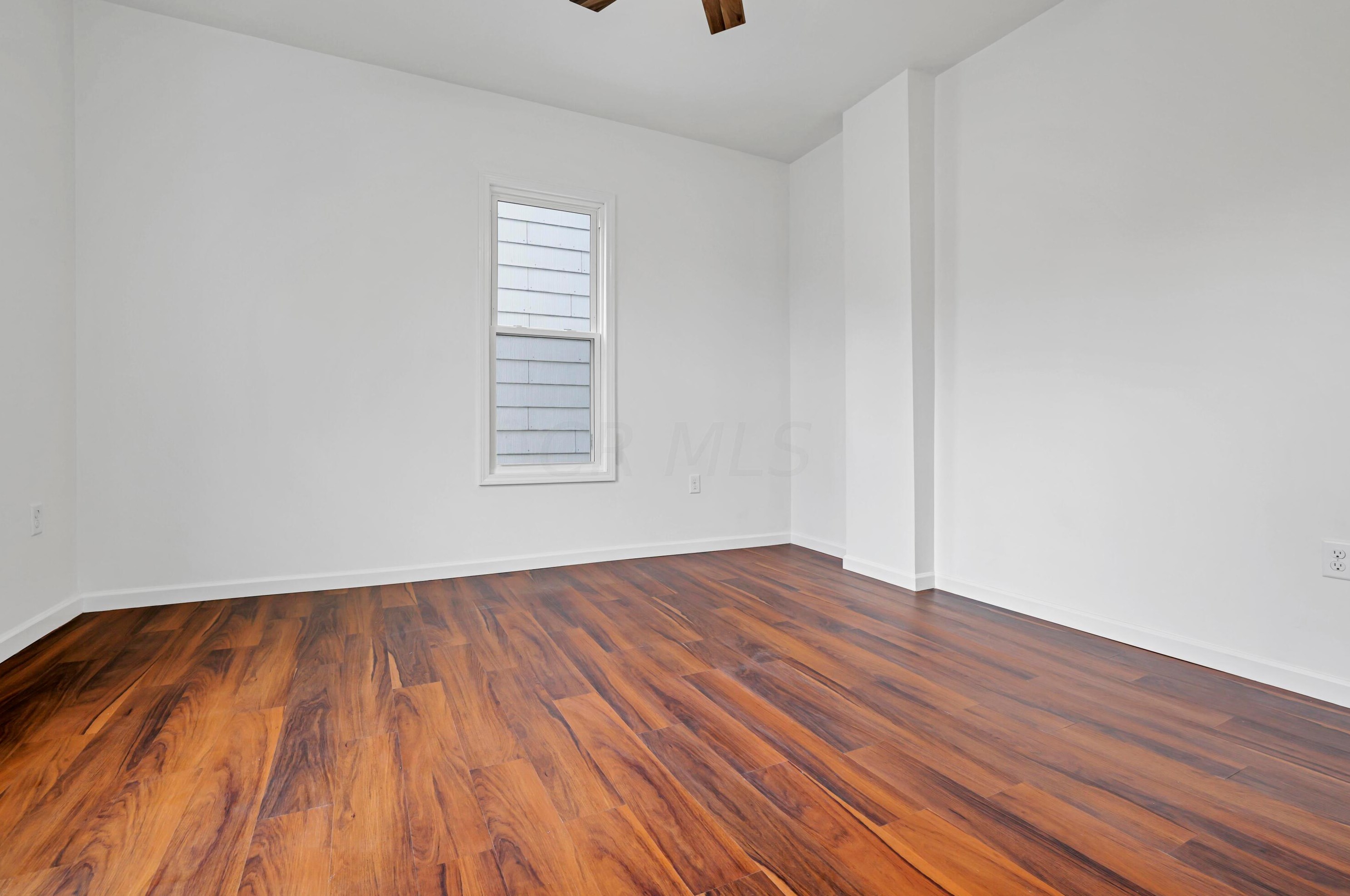 320 Central Ave, Columbus OH  43223-1353 exterior