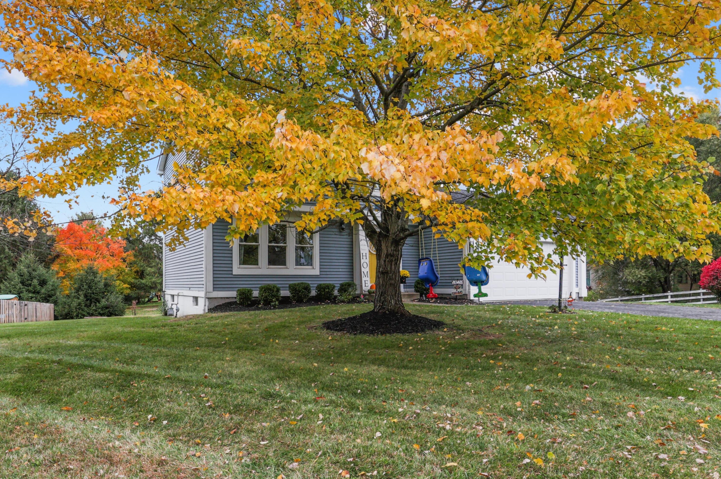 12047 Rocky Springs Ln, Pickerington OH  43147-9186 exterior