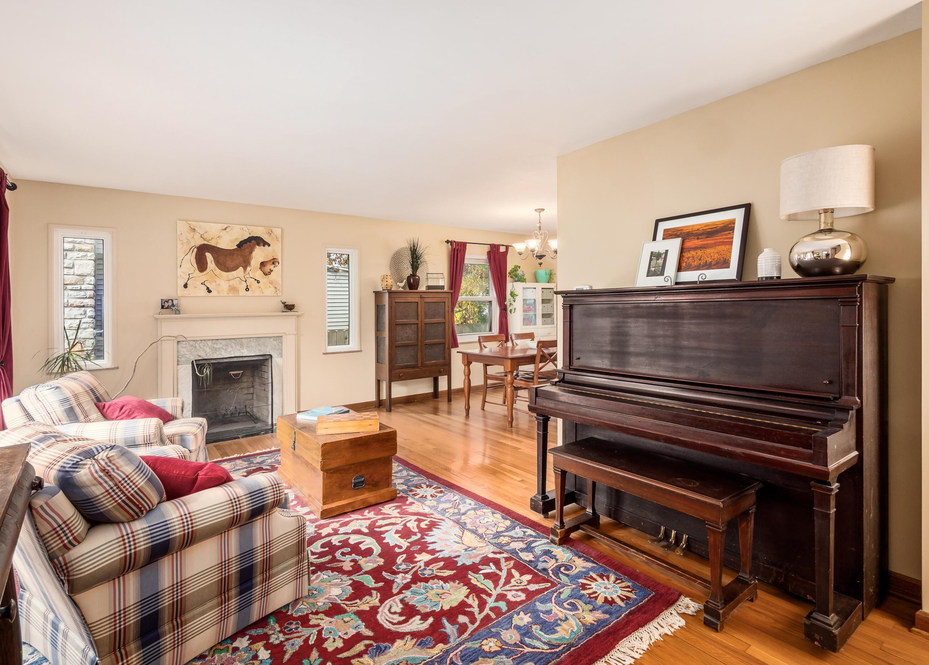 446 Colonial Ave, Sharon Township, OH 43085