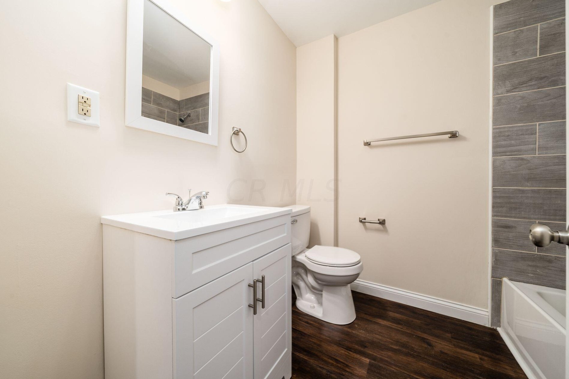 1224 16 Ave, Columbus OH 43211-2808 exterior