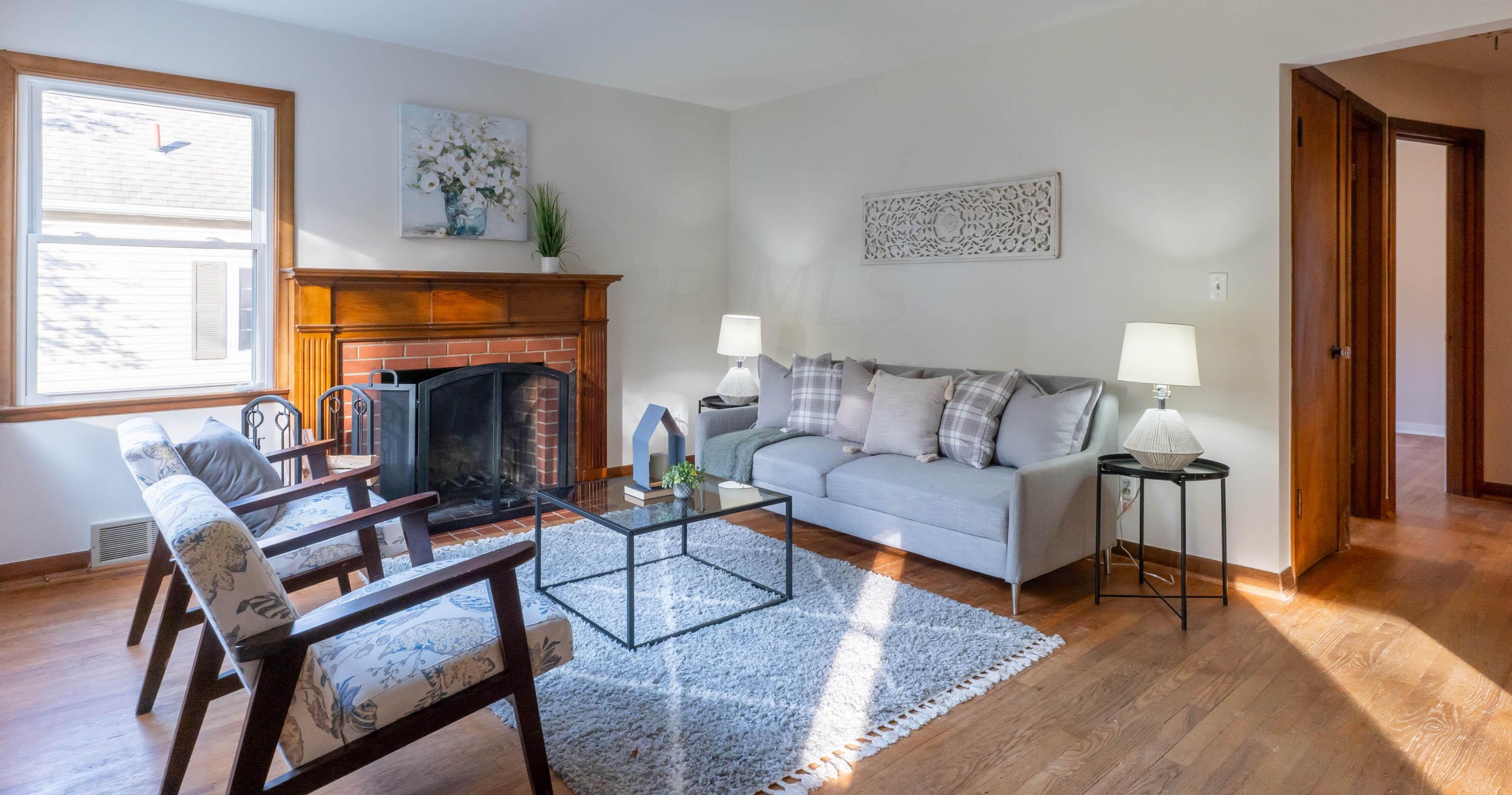 330 Cyn Dr, Columbus OH 43214-3136 exterior