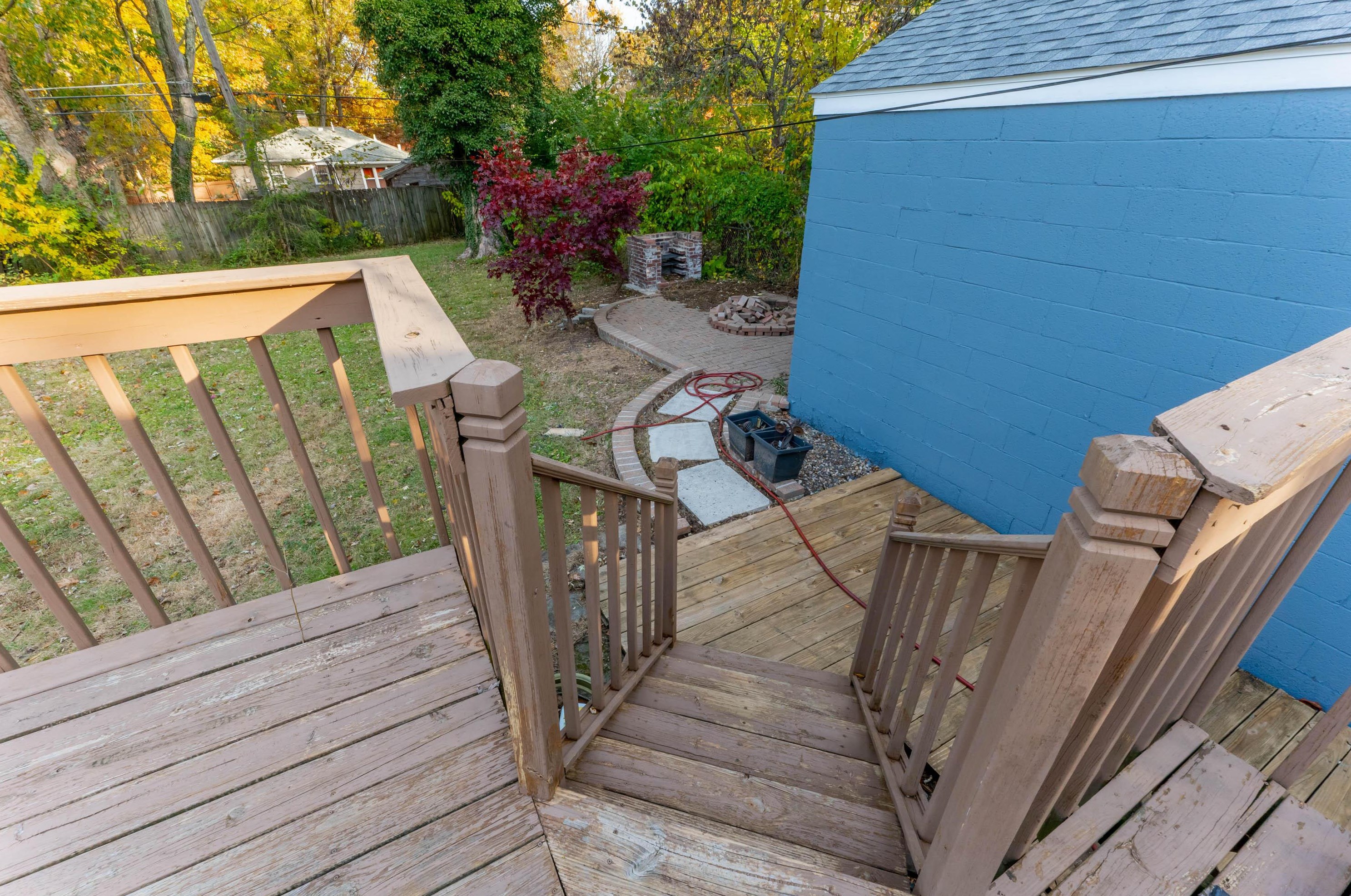 330 Cyn Dr, Columbus OH 43214-3136 exterior