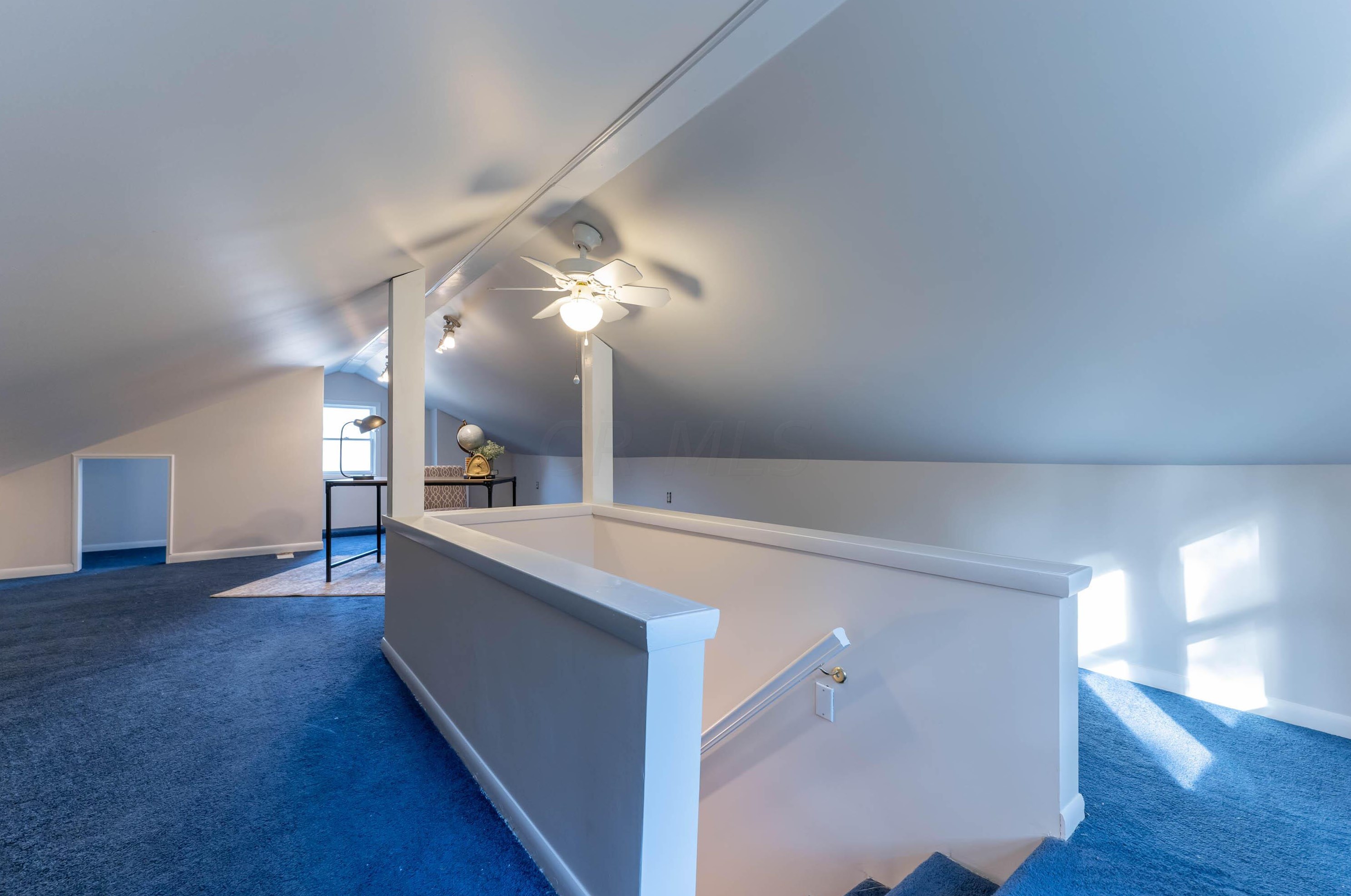 330 Cyn Dr, Columbus OH 43214-3136 exterior