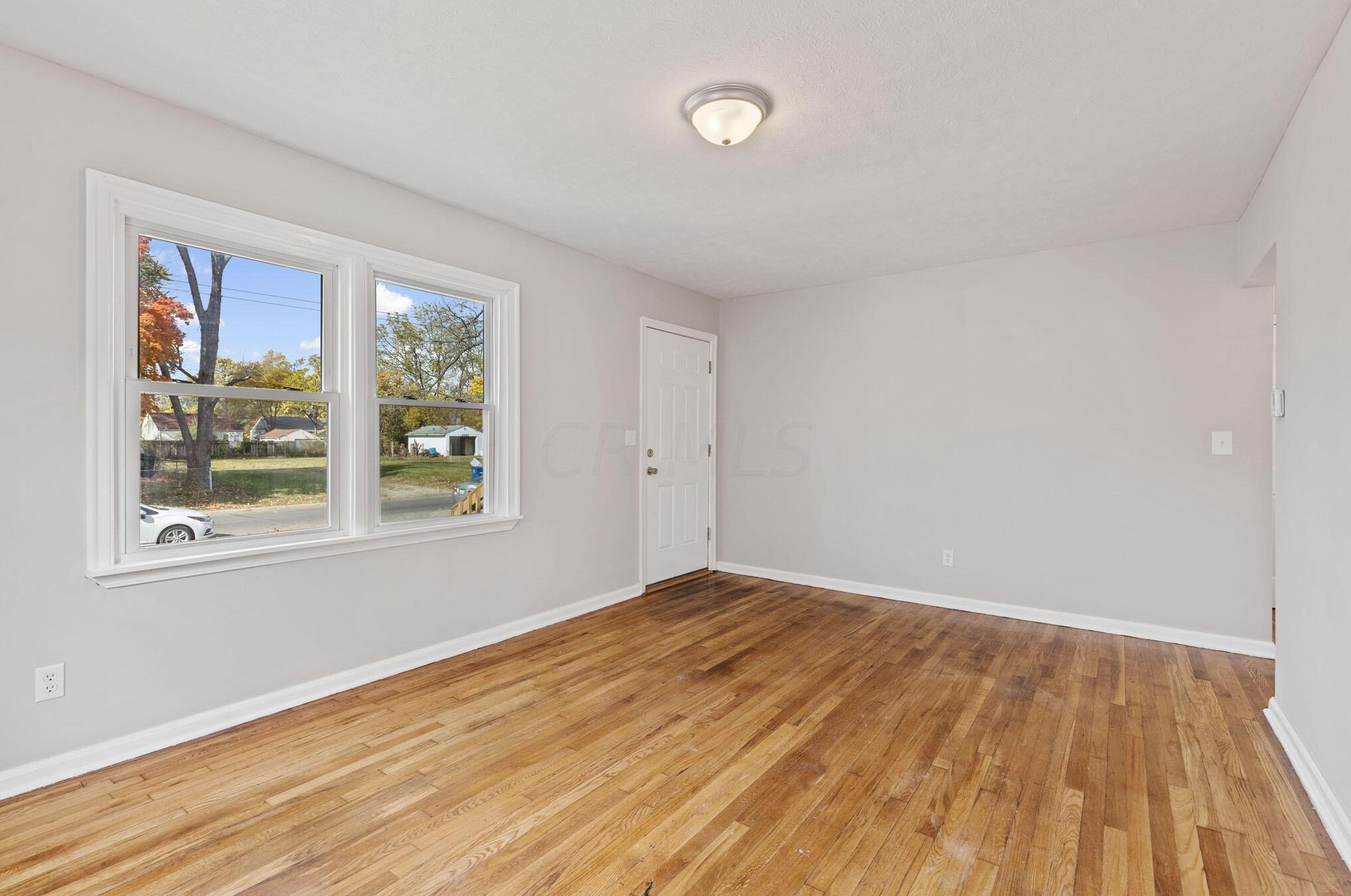 2566 Atwood Ter, Columbus OH  43211-1104 exterior