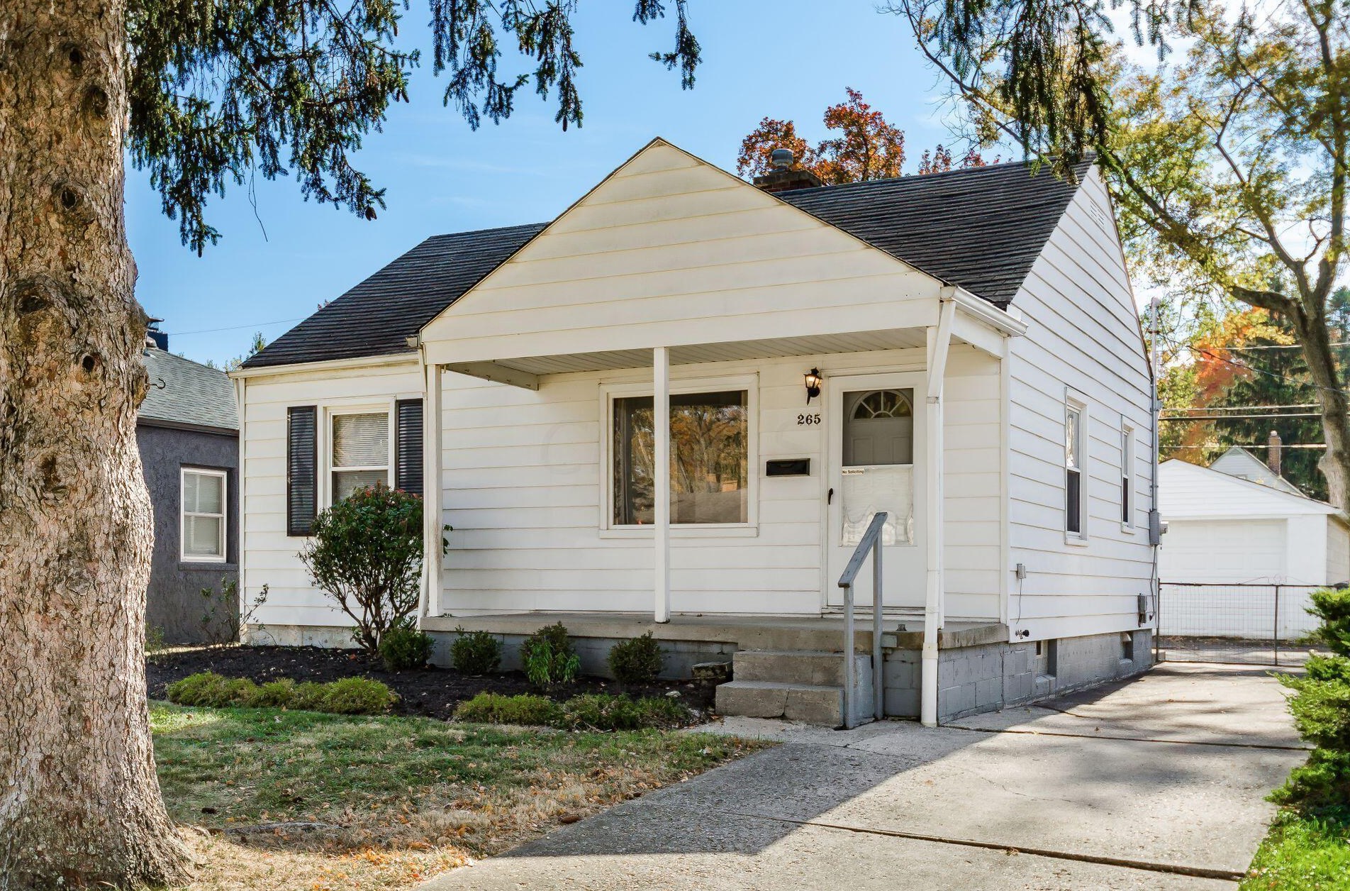 265 Chase Rd, Columbus, OH 43214-1264