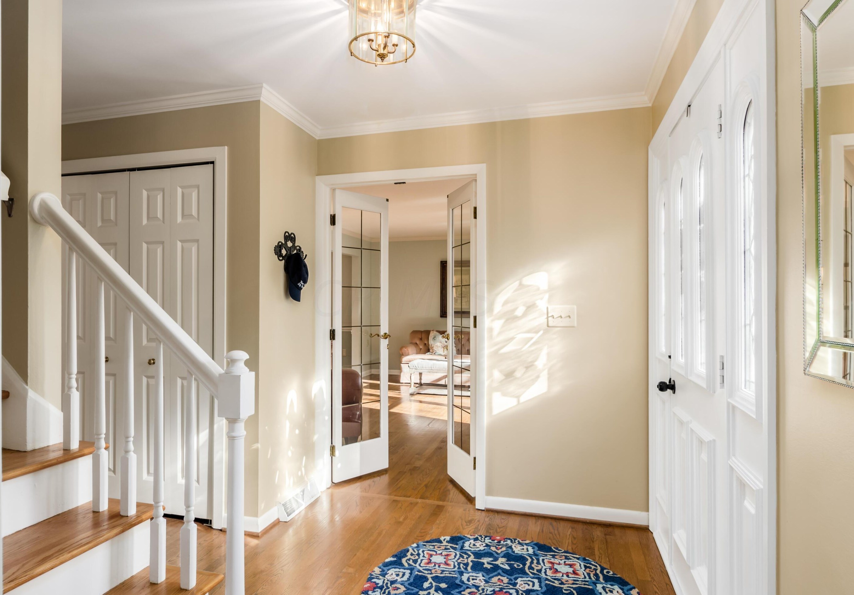 1446 Parkridge, Columbus OH 43235-1142 exterior