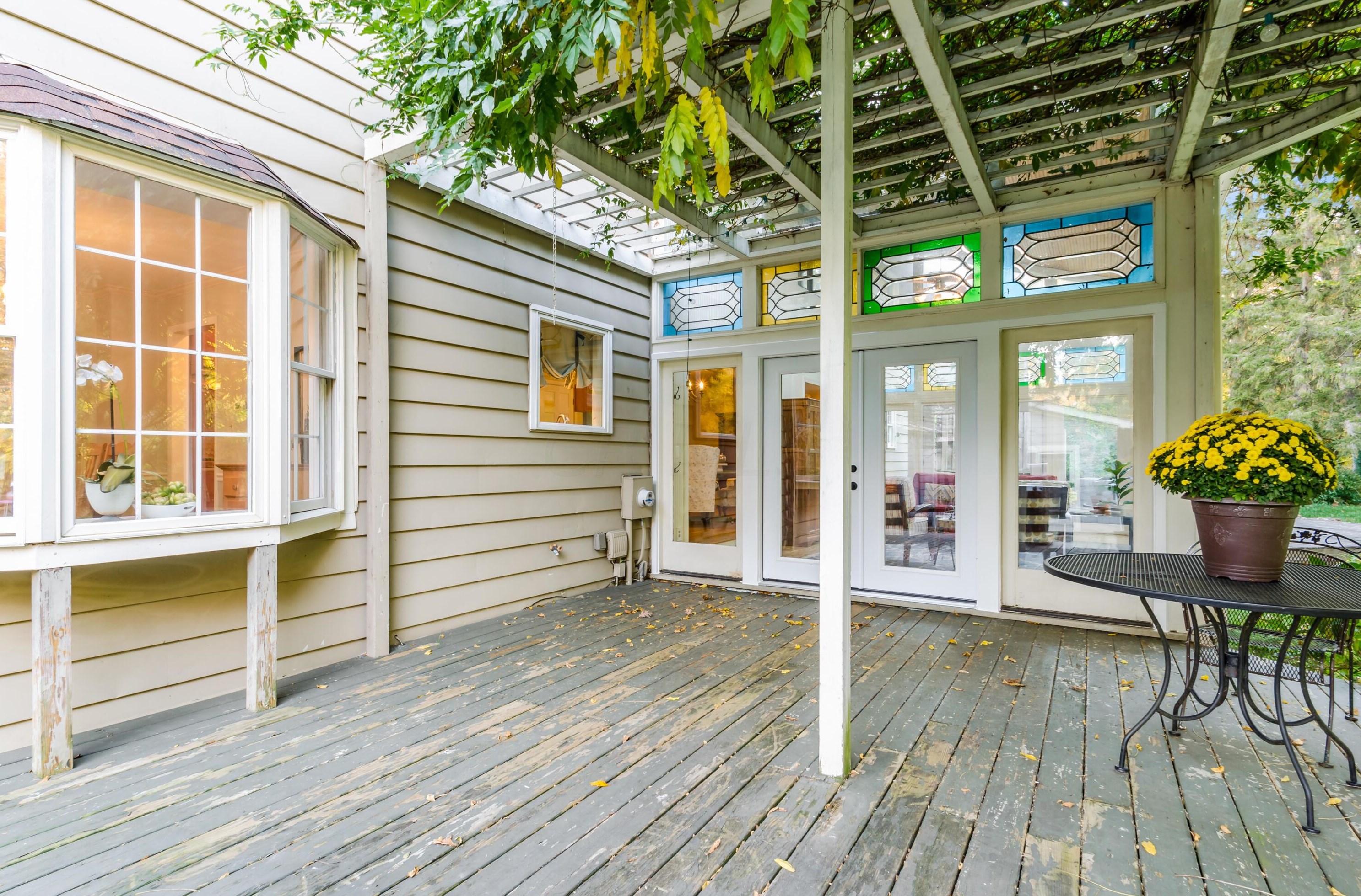 1446 Parkridge, Columbus OH 43235-1142 exterior