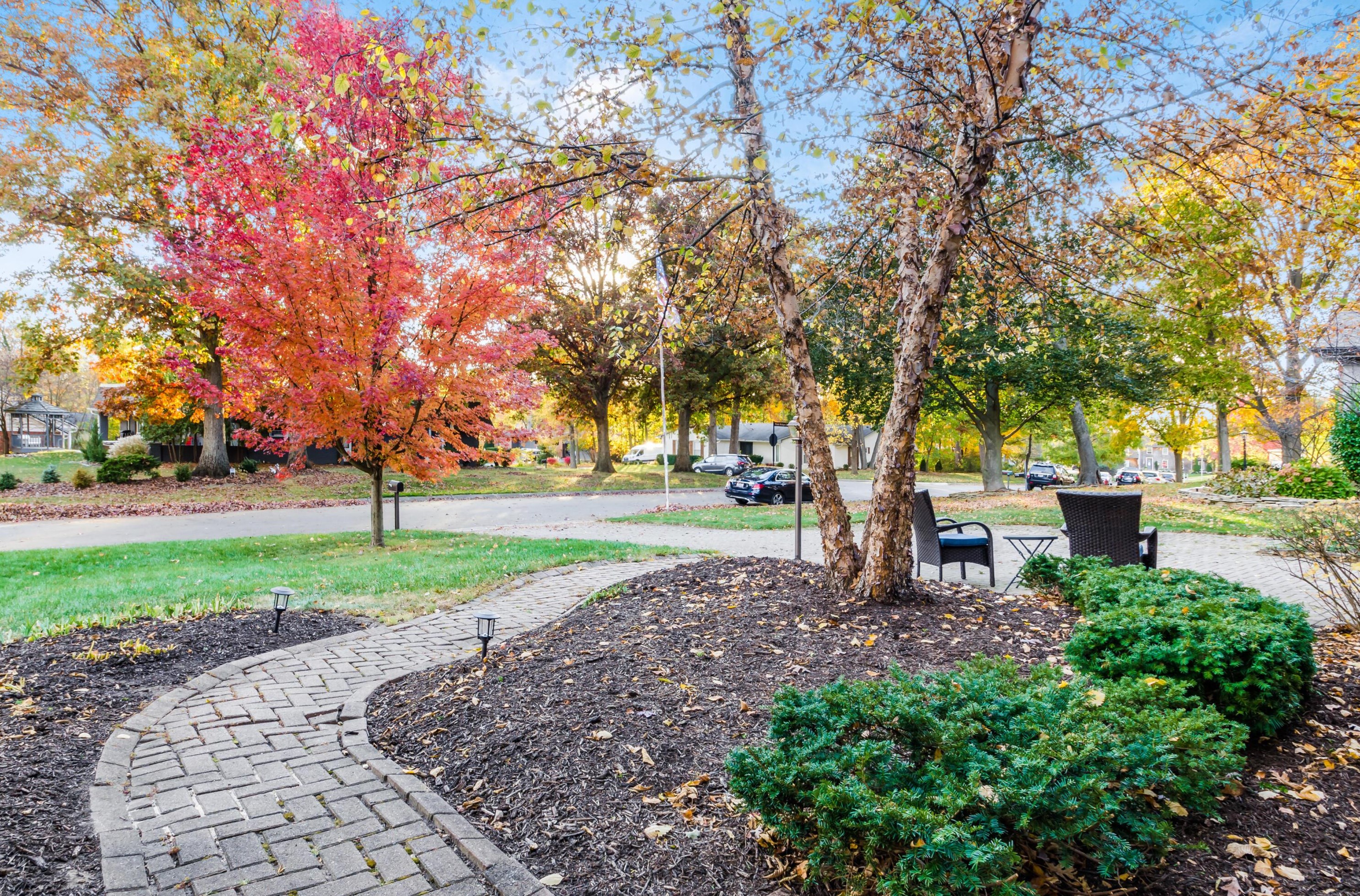 1446 Park Ridge Dr, Columbus, OH 43235-1141
