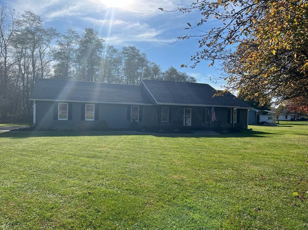 7559 Tucker Rd, Centerburg, OH 43011-9202