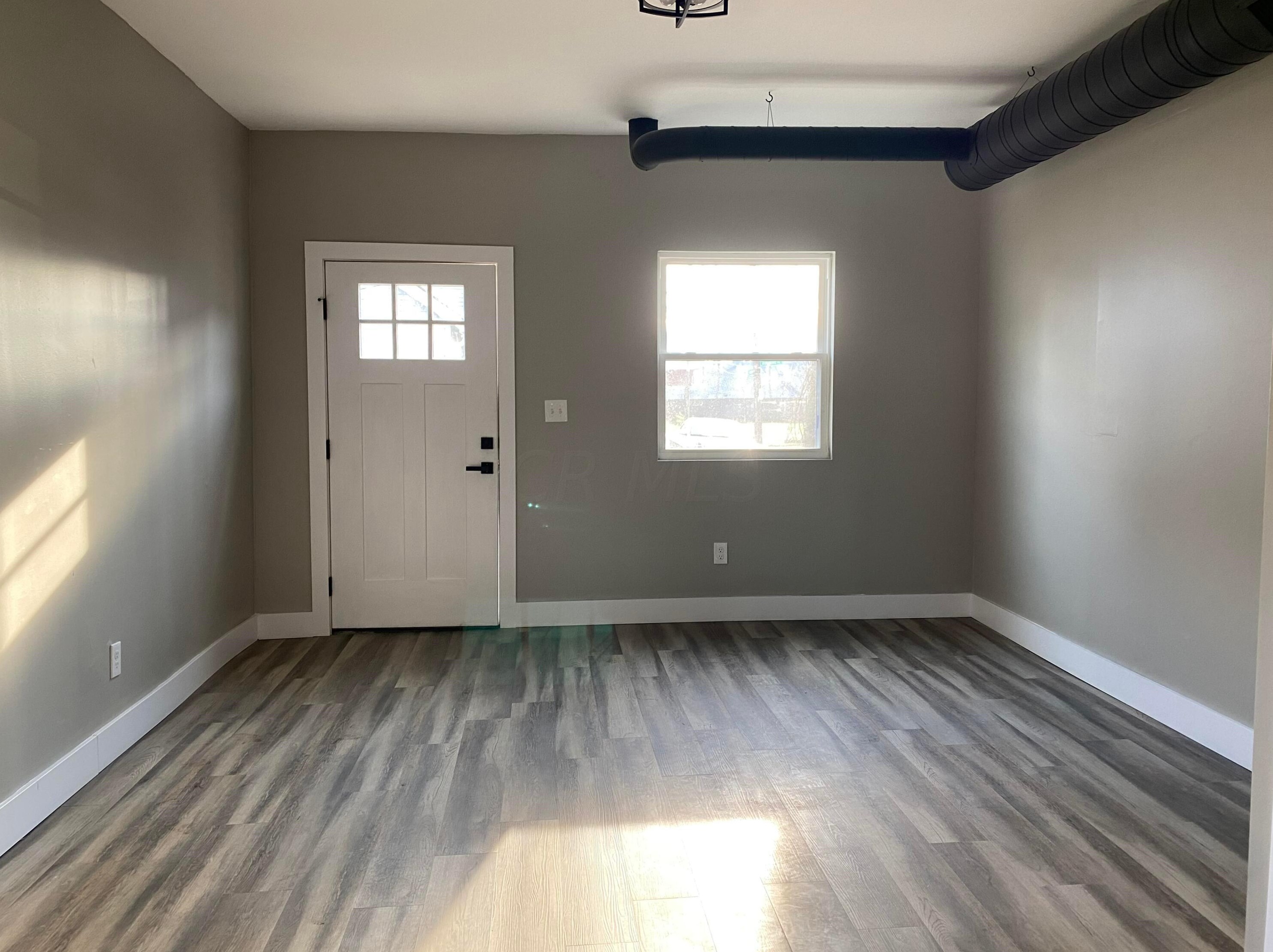 275 Rodgers Ave, Columbus, OH 43222