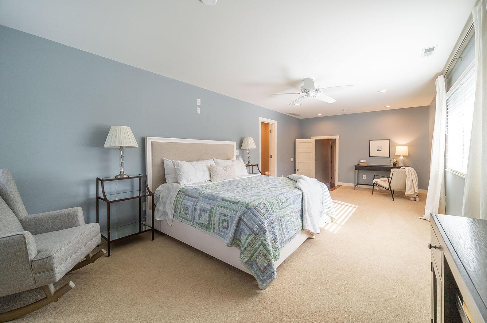 1801 Wyandotte Rd, Columbus OH 43212-1033 exterior