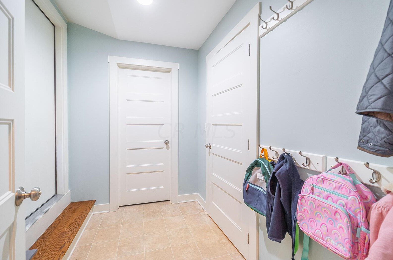 1801 Wyandotte Rd, Columbus OH 43212-1033 exterior