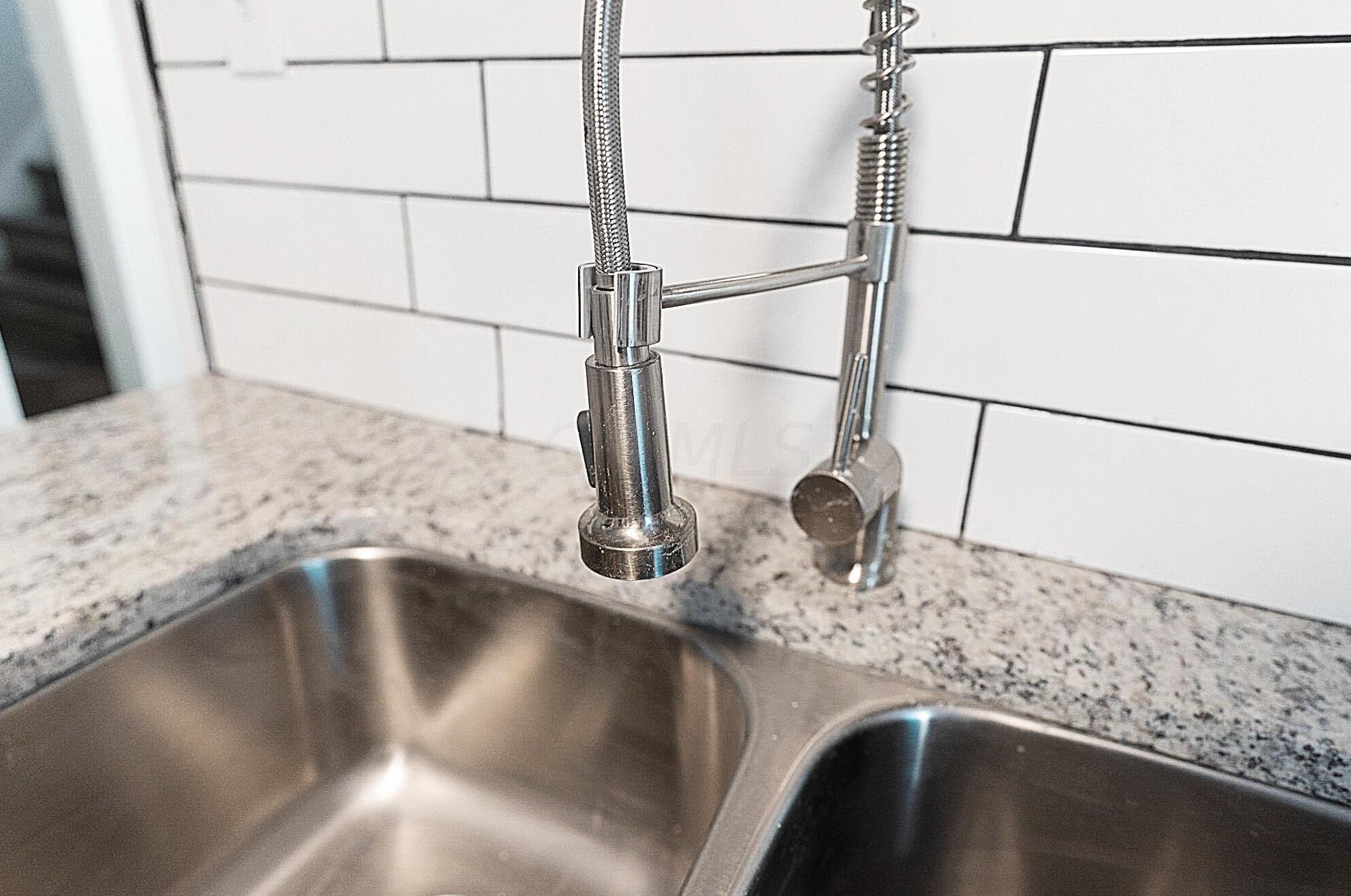 57 Wisconsin Ave, Columbus OH  43222-1141 exterior