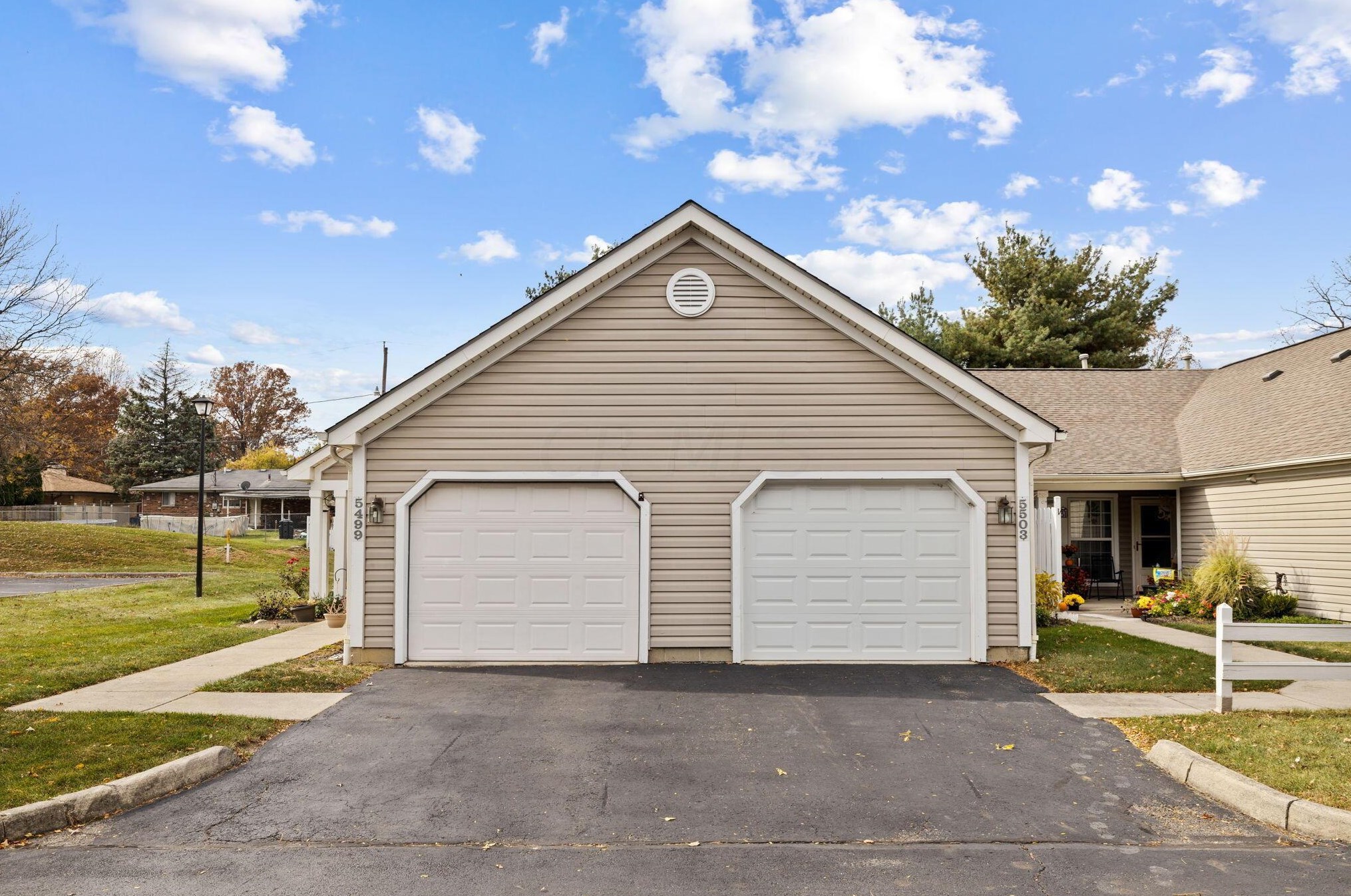 5503 Parkshire Dr, Columbus, OH 43229-9346
