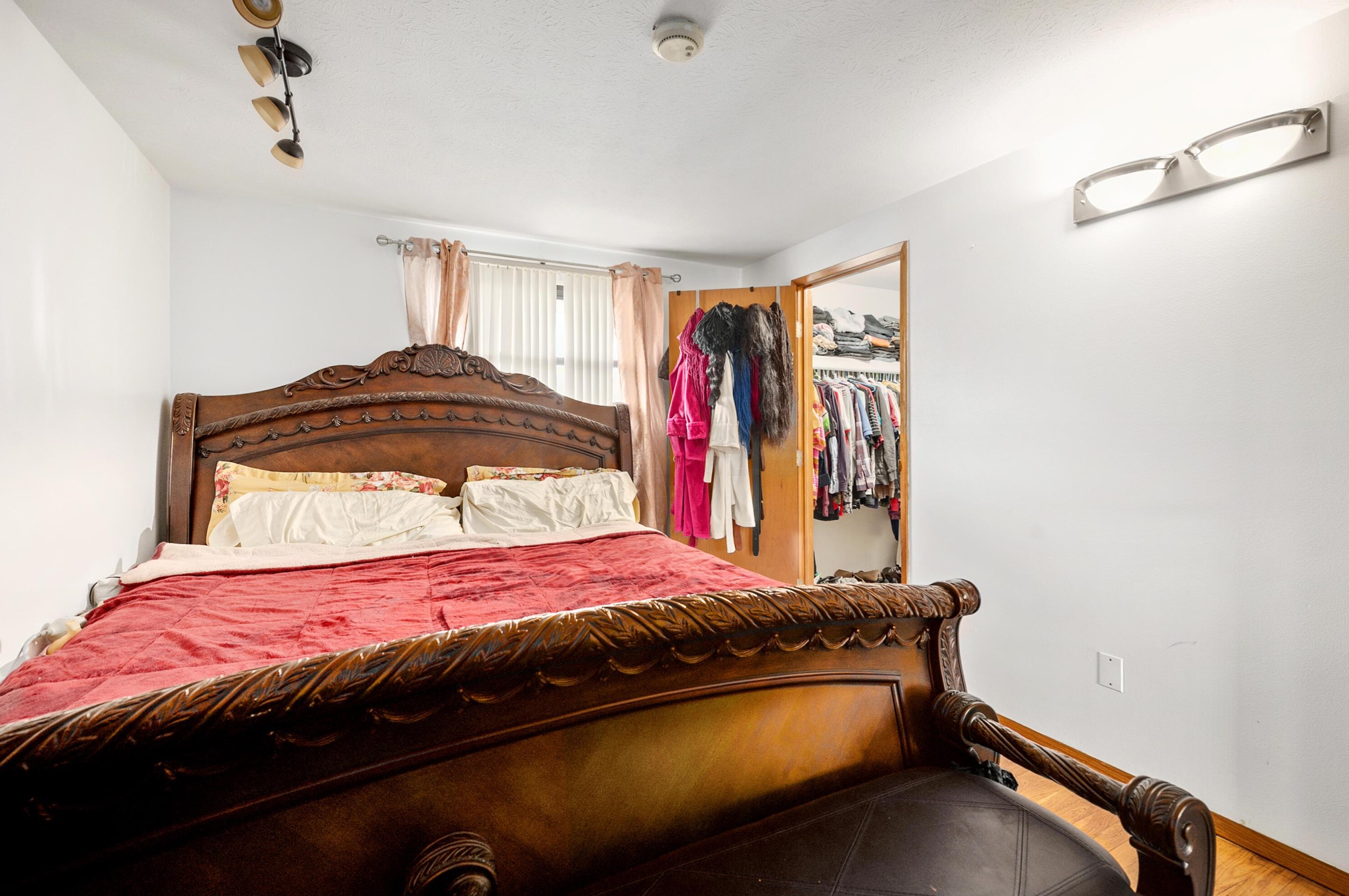 6360 Sunderland Dr, Columbus OH  43229-1979 exterior