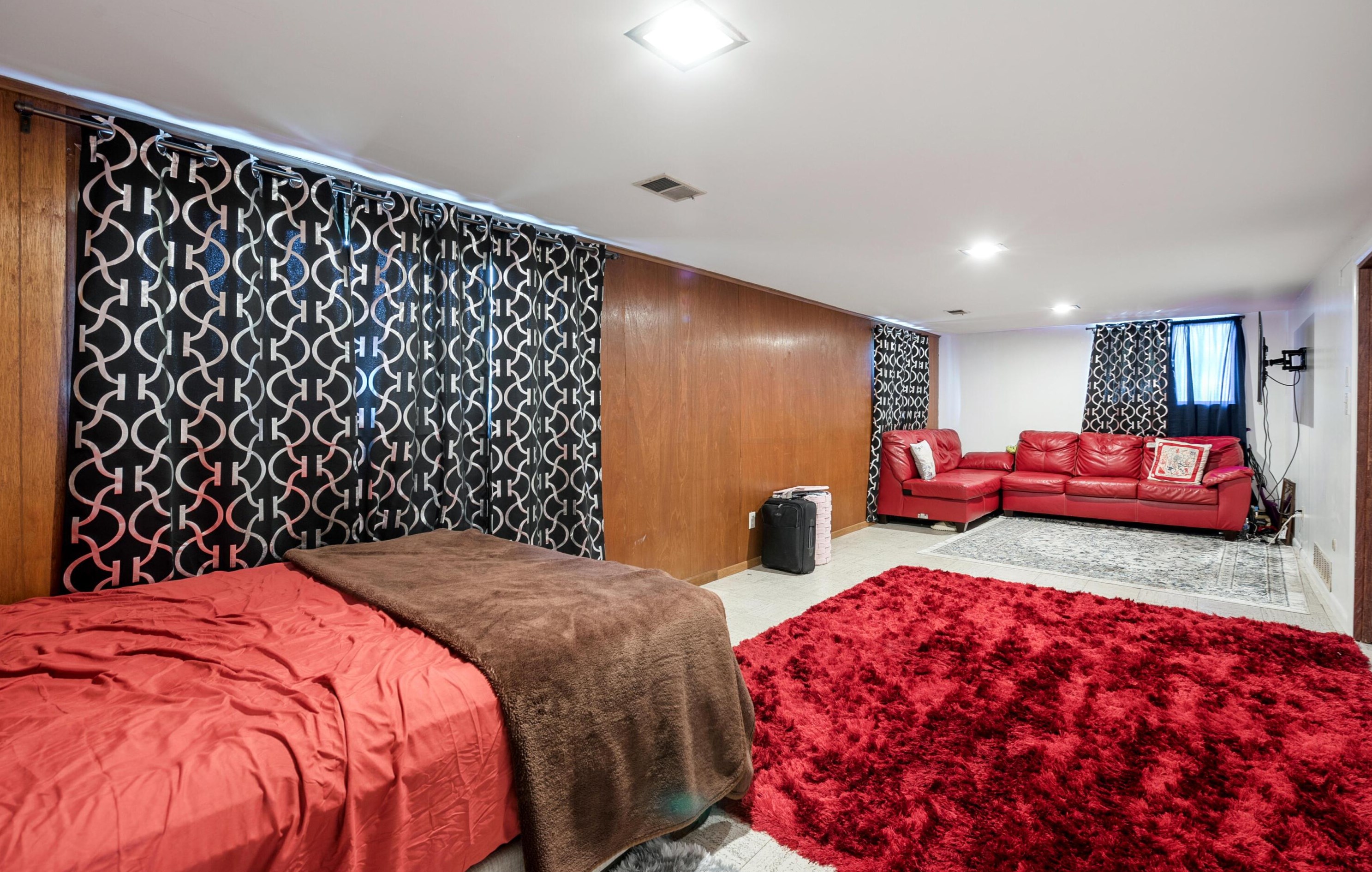 6360 Sunderland Dr, Columbus OH  43229-1979 exterior