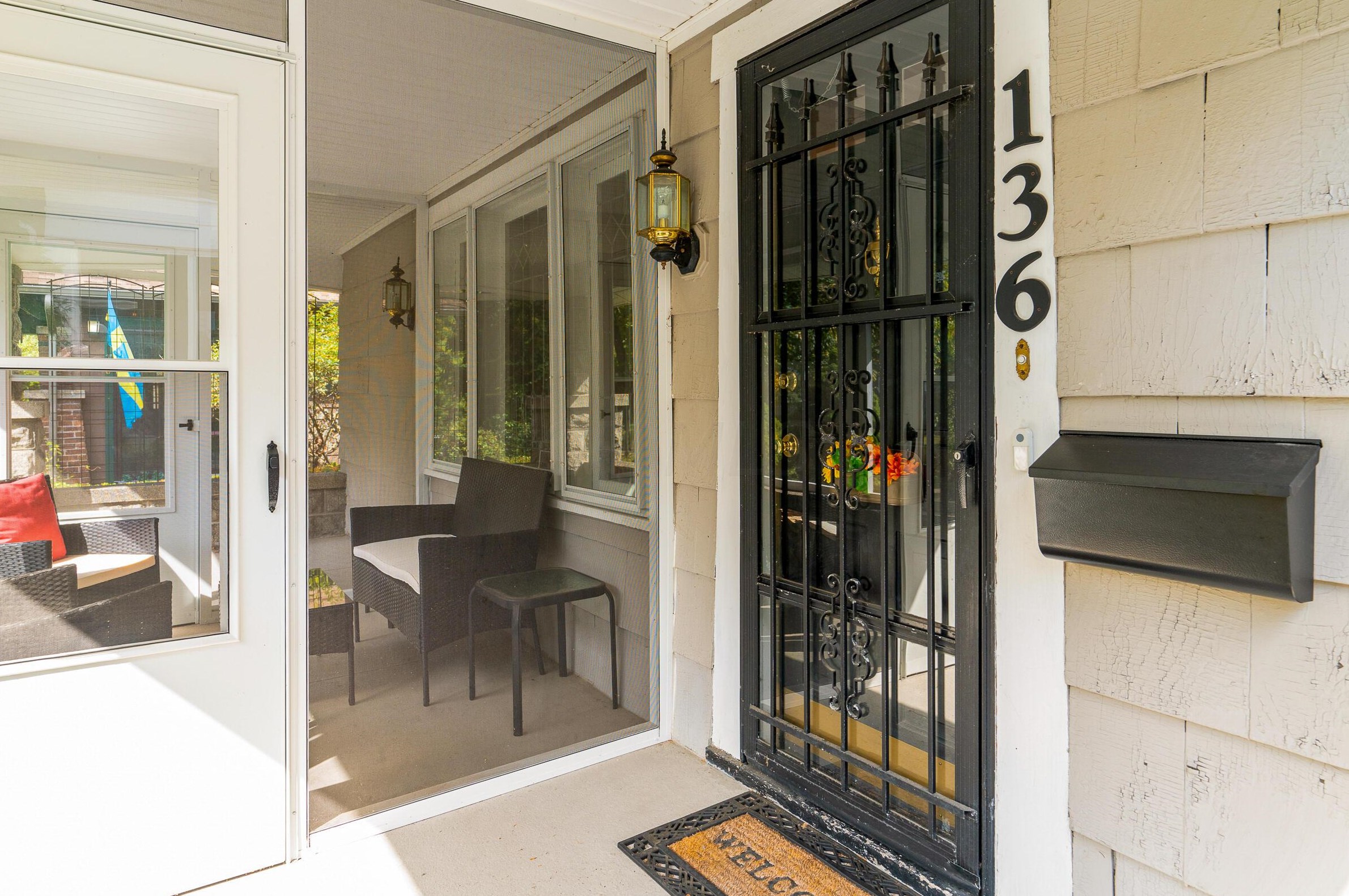 136 Brighton Rd, Columbus, OH 43202-1022