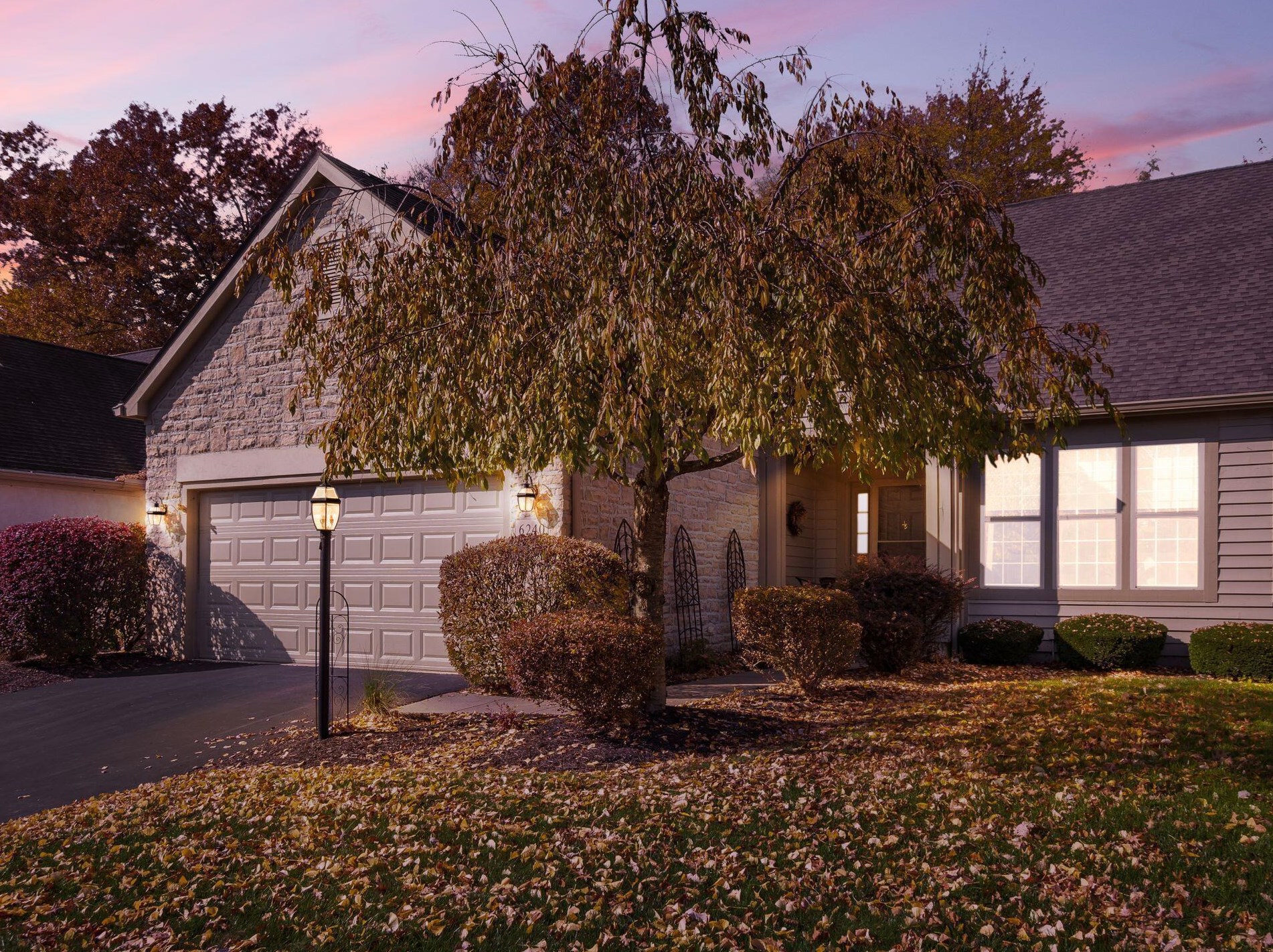 6240 Langton Cir, Westerville, OH 43082-8966