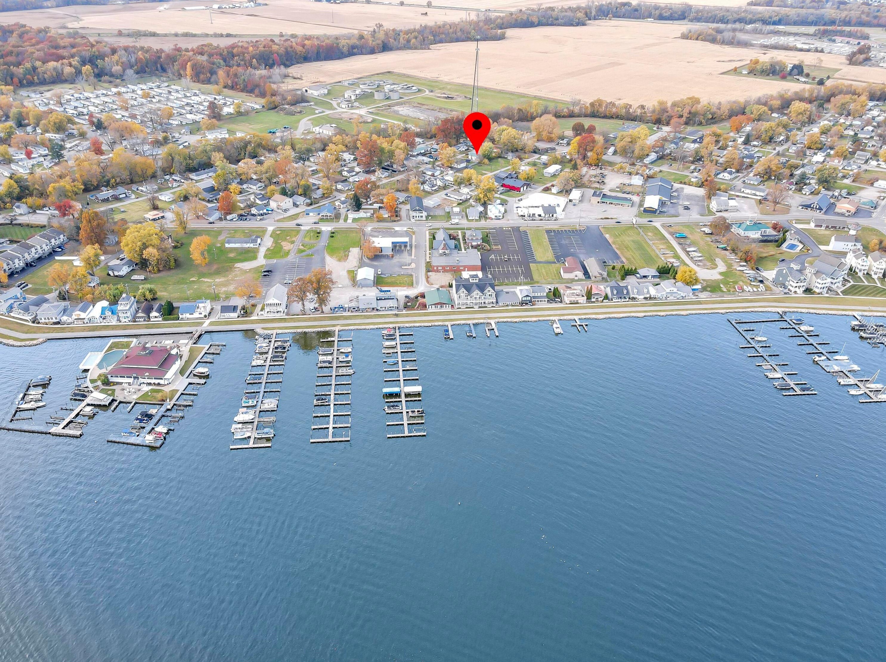 150 Elliott Ave, Buckeye Lake, OH 43008-7792
