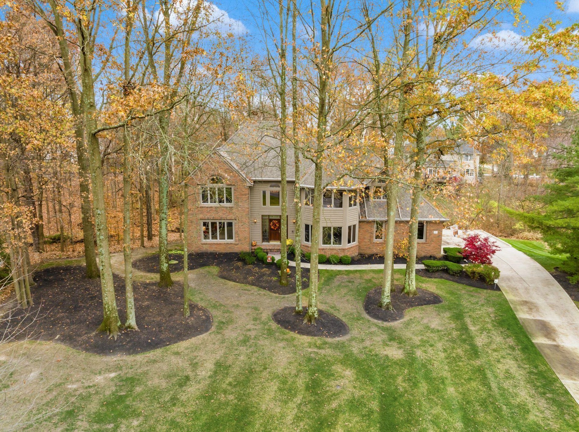 5992 Weathered Oak Ct, Westerville, OH 43082