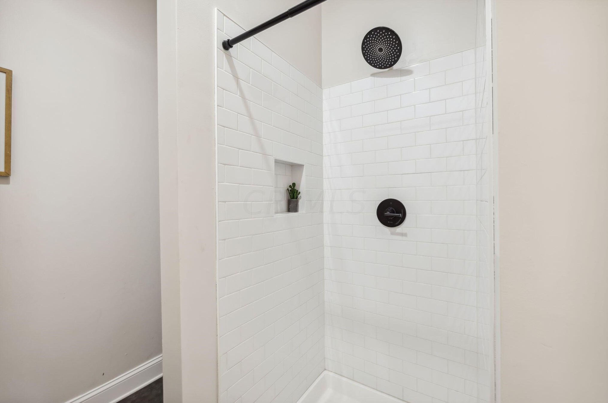 464 Reynolds Ave, Columbus OH 43201-3767 exterior