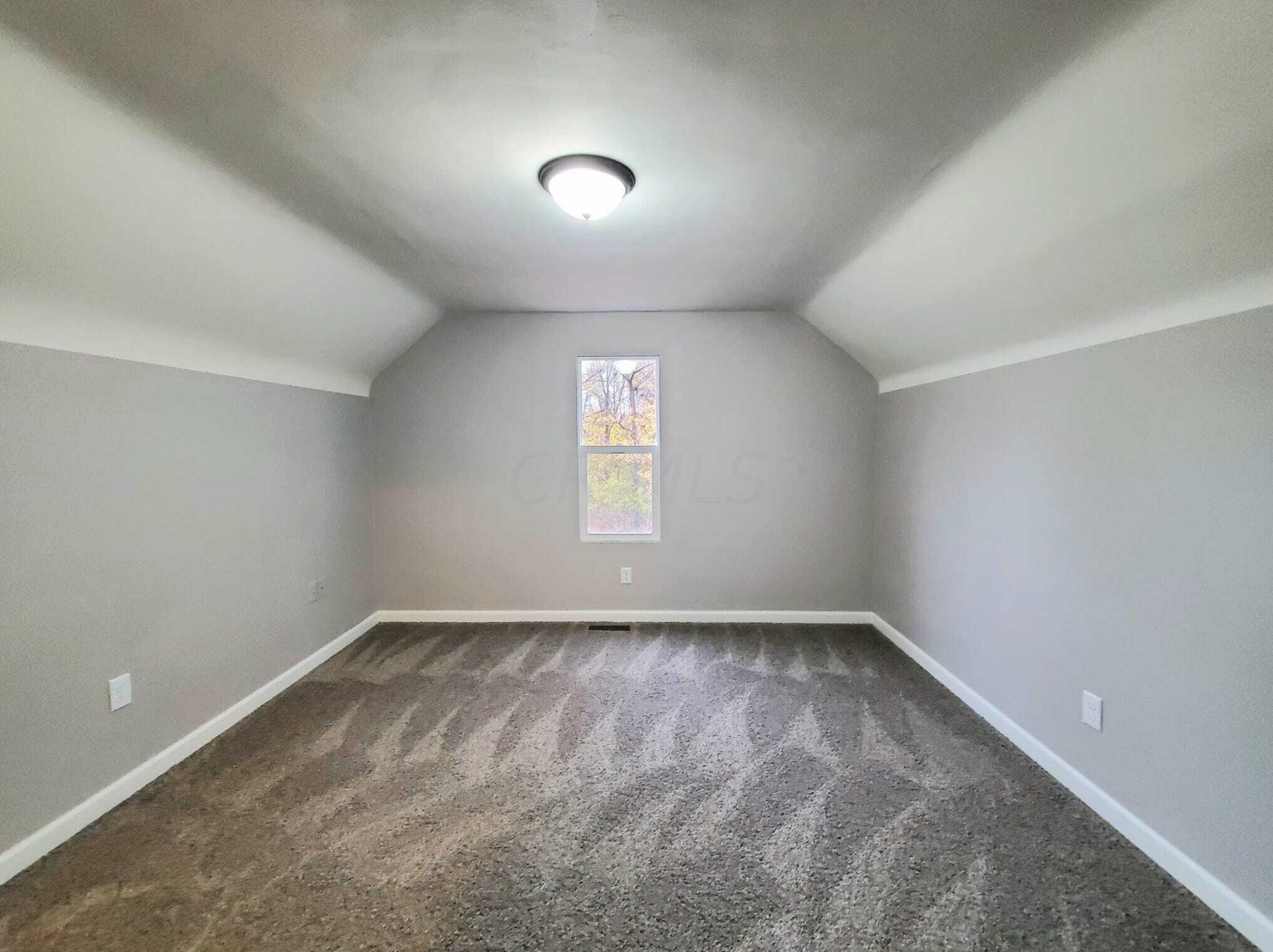 2765 Joyce Ave, Columbus OH  43211-3717 exterior