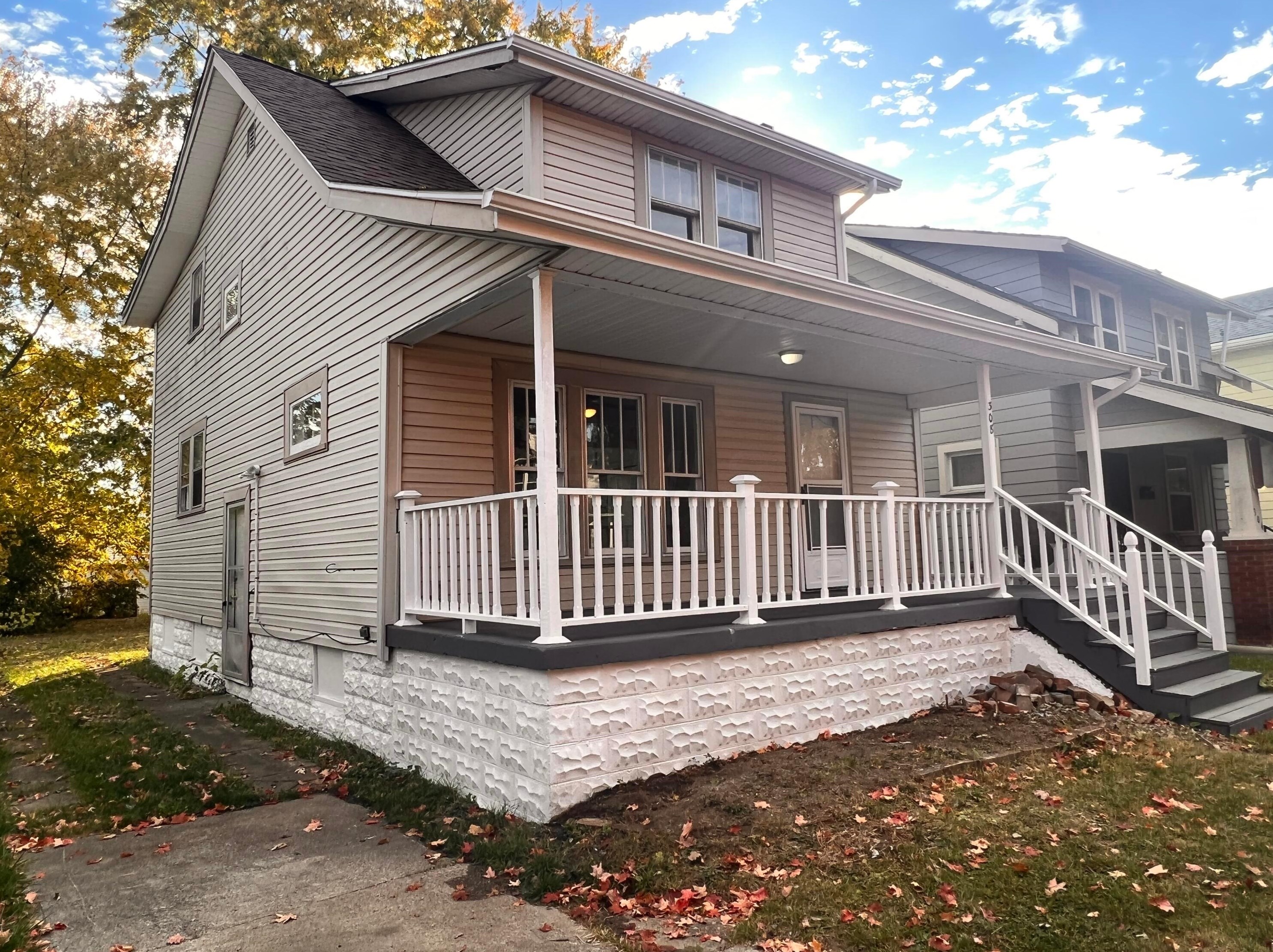 308 Warren Ave, Columbus, OH 43204-3055
