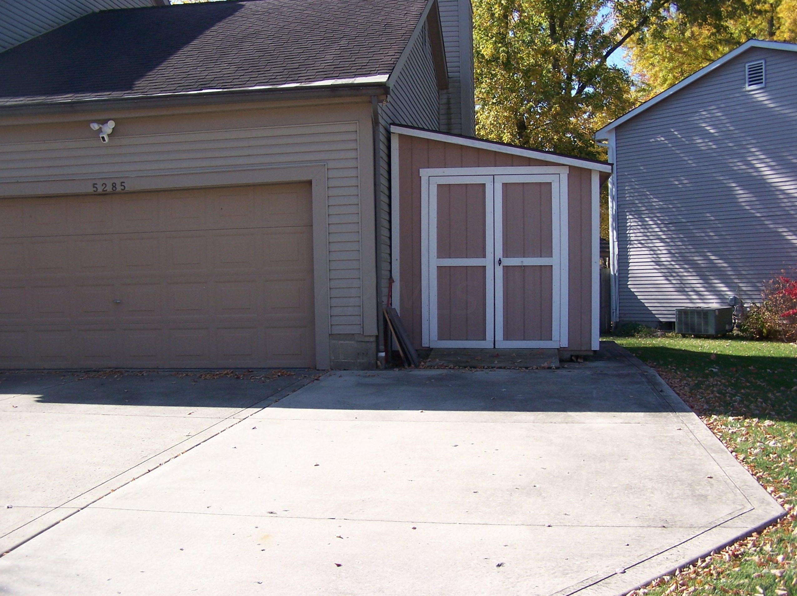 5285 Predmore Pl, Columbus, OH 43230-1560