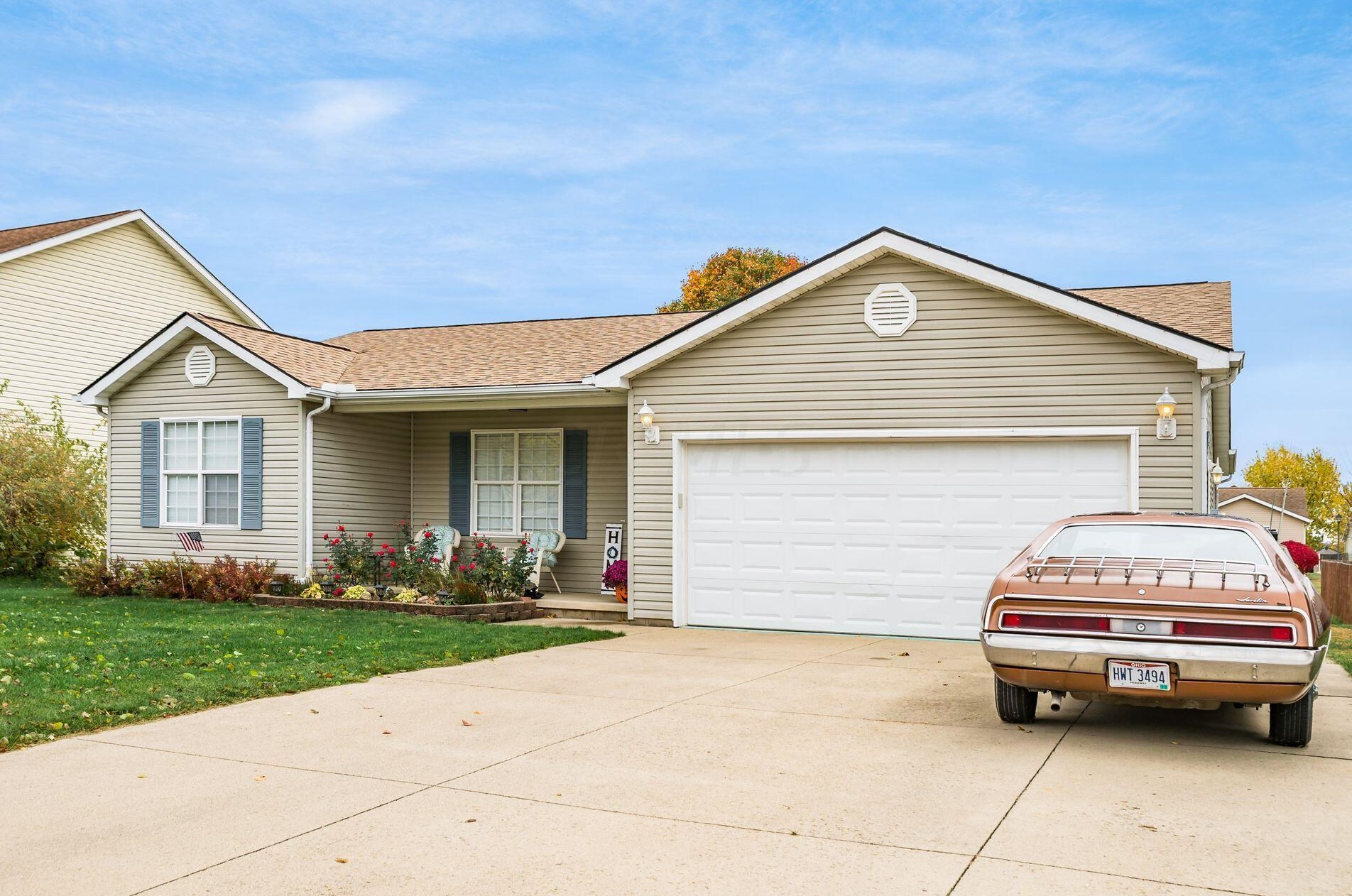 5033 Lee Rd, Ashville, OH 43103