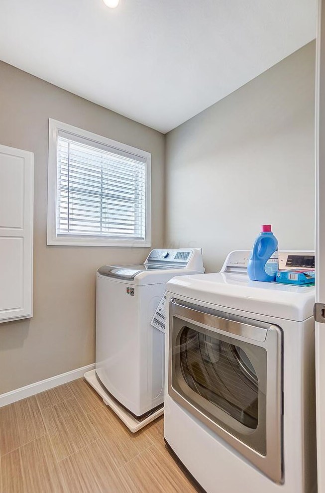 3712 Winding Path Dr, Cnl Wnchstr OH  43110 exterior