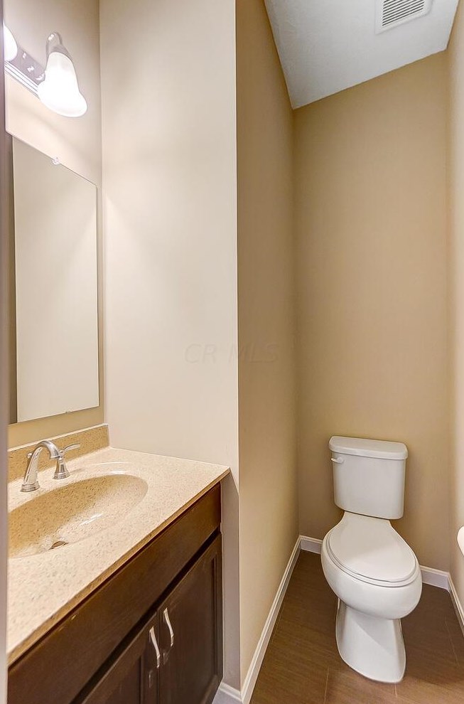 3712 Winding Path Dr, Cnl Wnchstr OH  43110 exterior