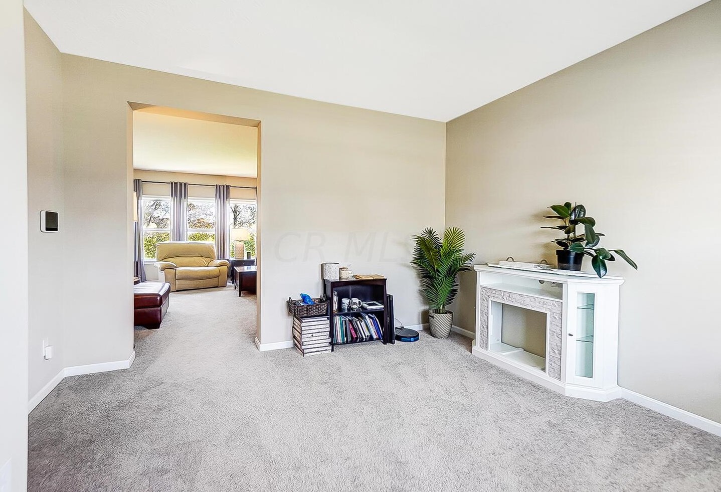 3712 Winding Path Dr, Cnl Wnchstr OH  43110 exterior