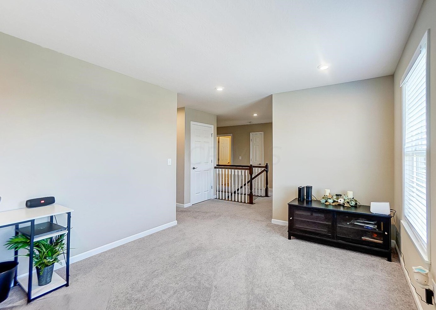 3712 Winding Path Dr, Cnl Wnchstr OH  43110 exterior