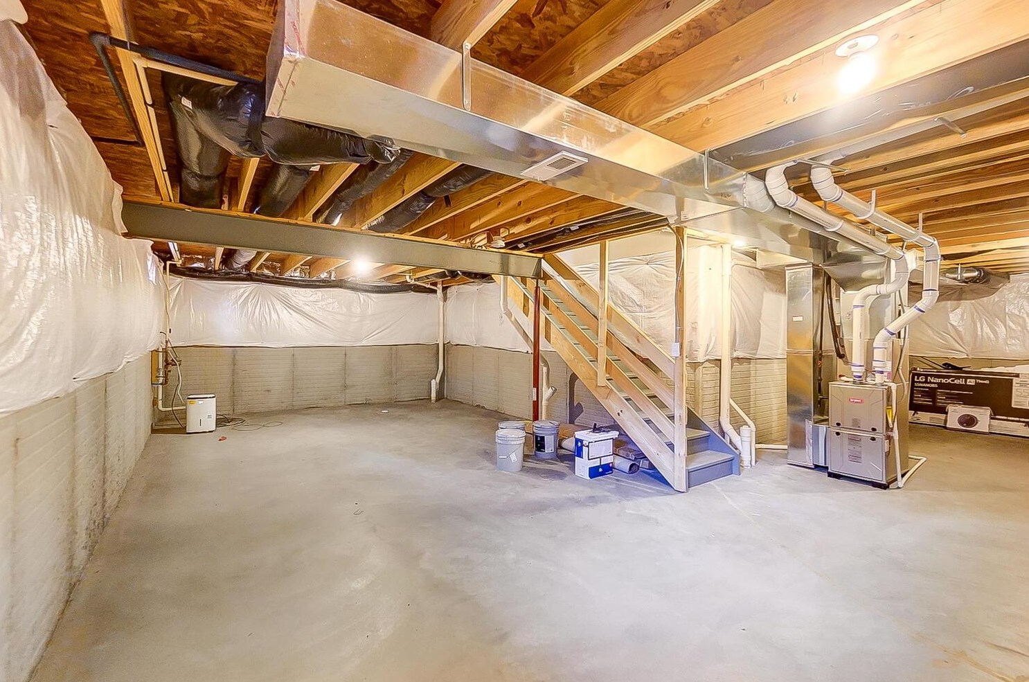 3712 Winding Path Dr, Cnl Wnchstr OH  43110 exterior