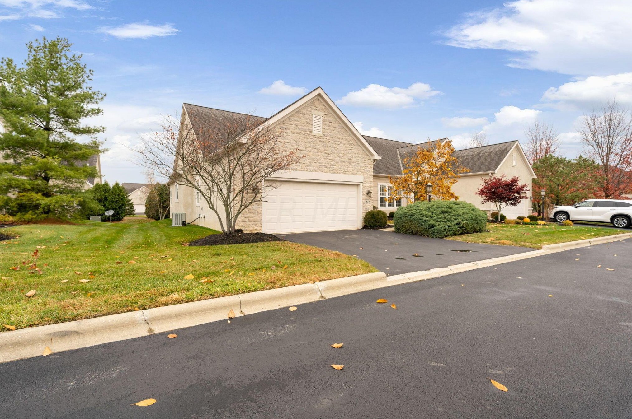 292 Tinley Park Cir, Delaware, OH 43015