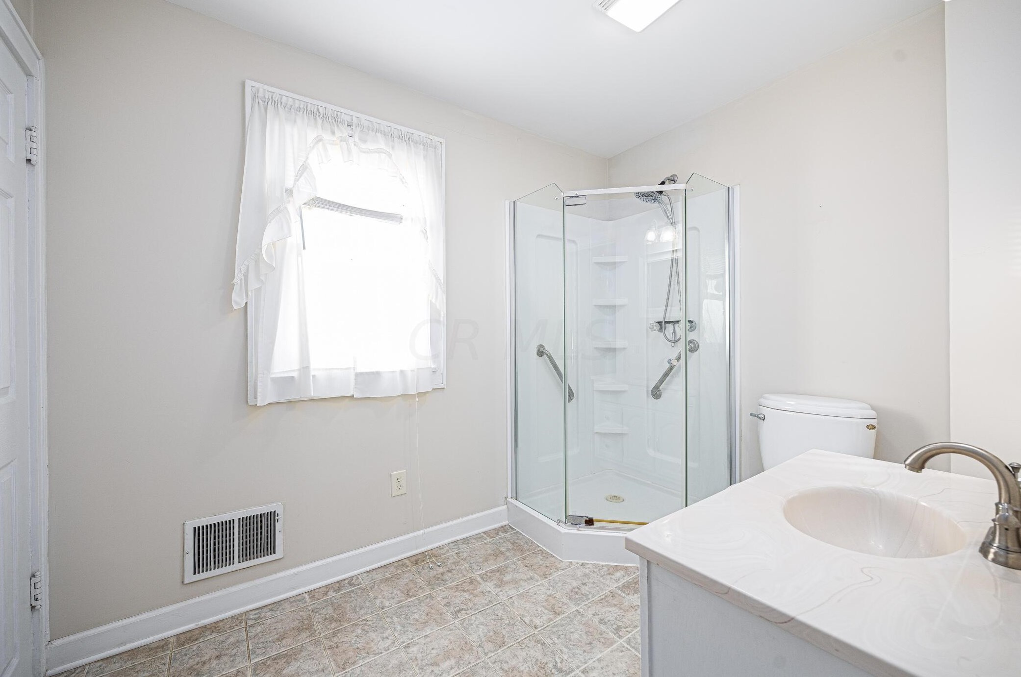 813 Gladden Rd, Columbus OH 43212-3812 exterior