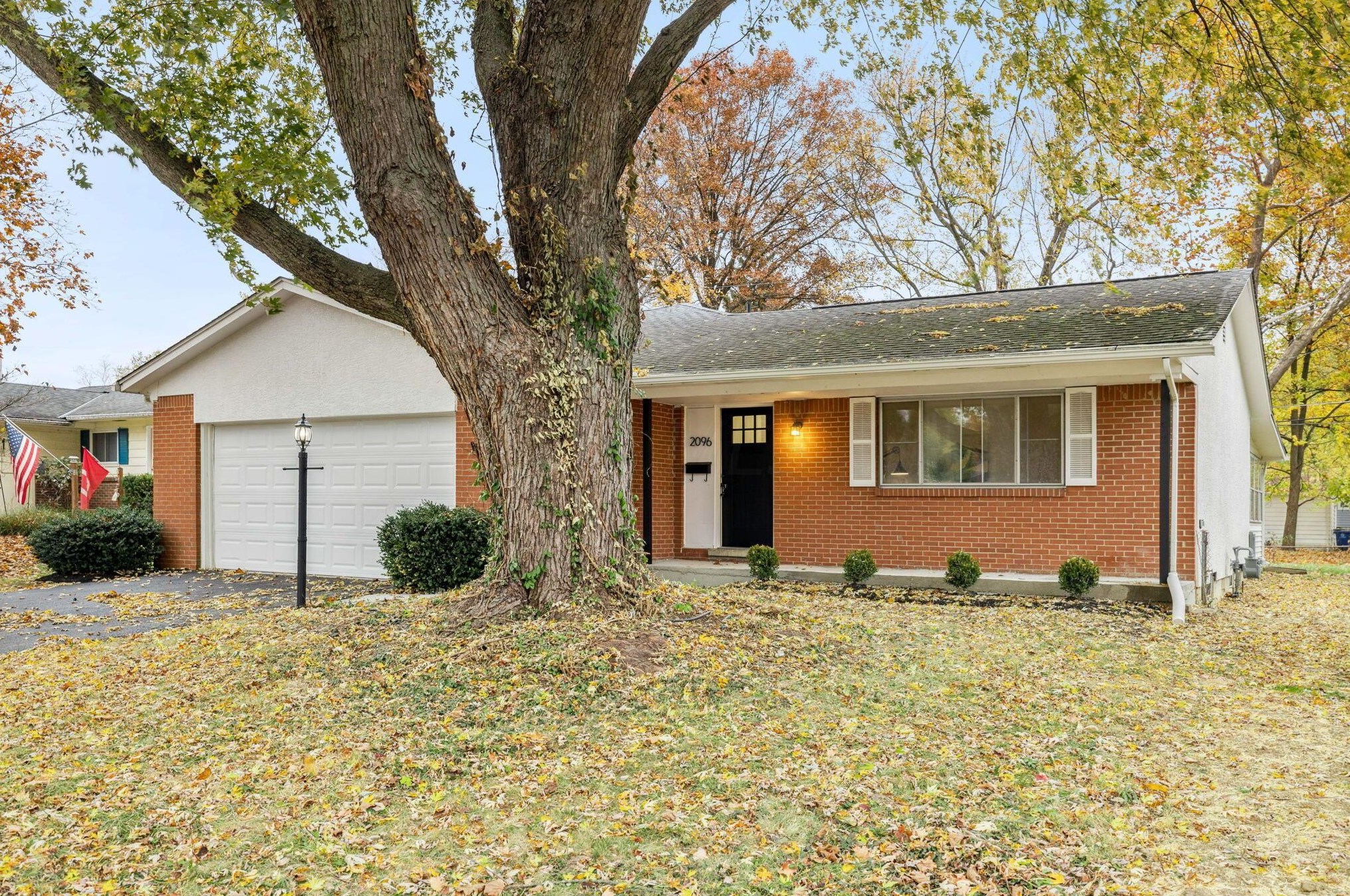 2096 Balmoral Ct, Columbus, OH 43229-5733