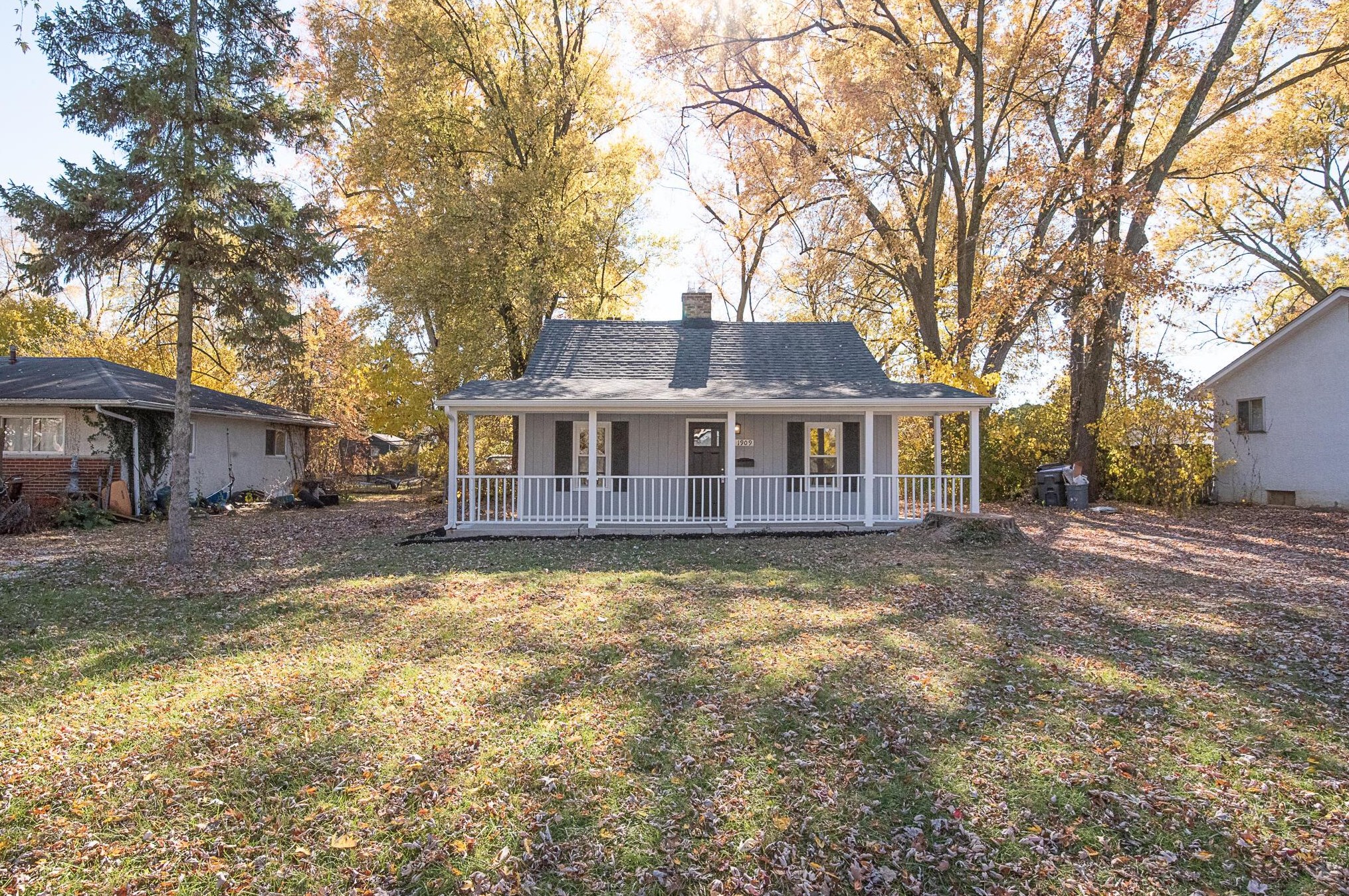 1909 Case Rd, Columbus OH  43235-7524 exterior