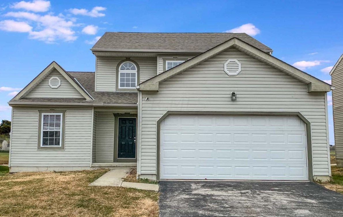 10 Danielson Cir, Ashville, OH 43103