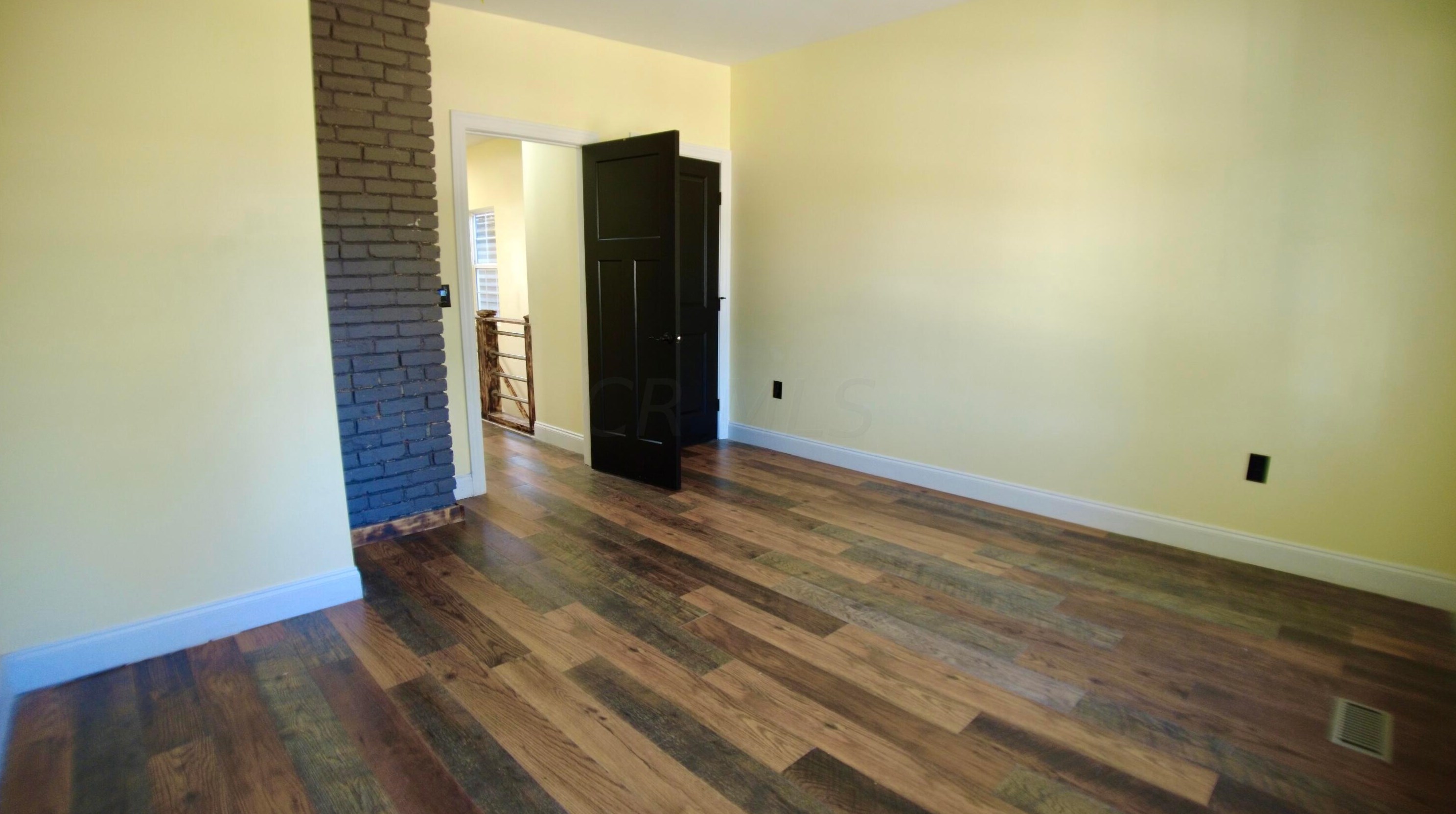 279 Dakota Ave, Columbus OH  43223-1527 exterior